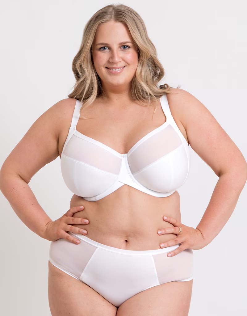 147021-curvy-kate-wonderfully-full-cup-wired-bra-white-1.jpg