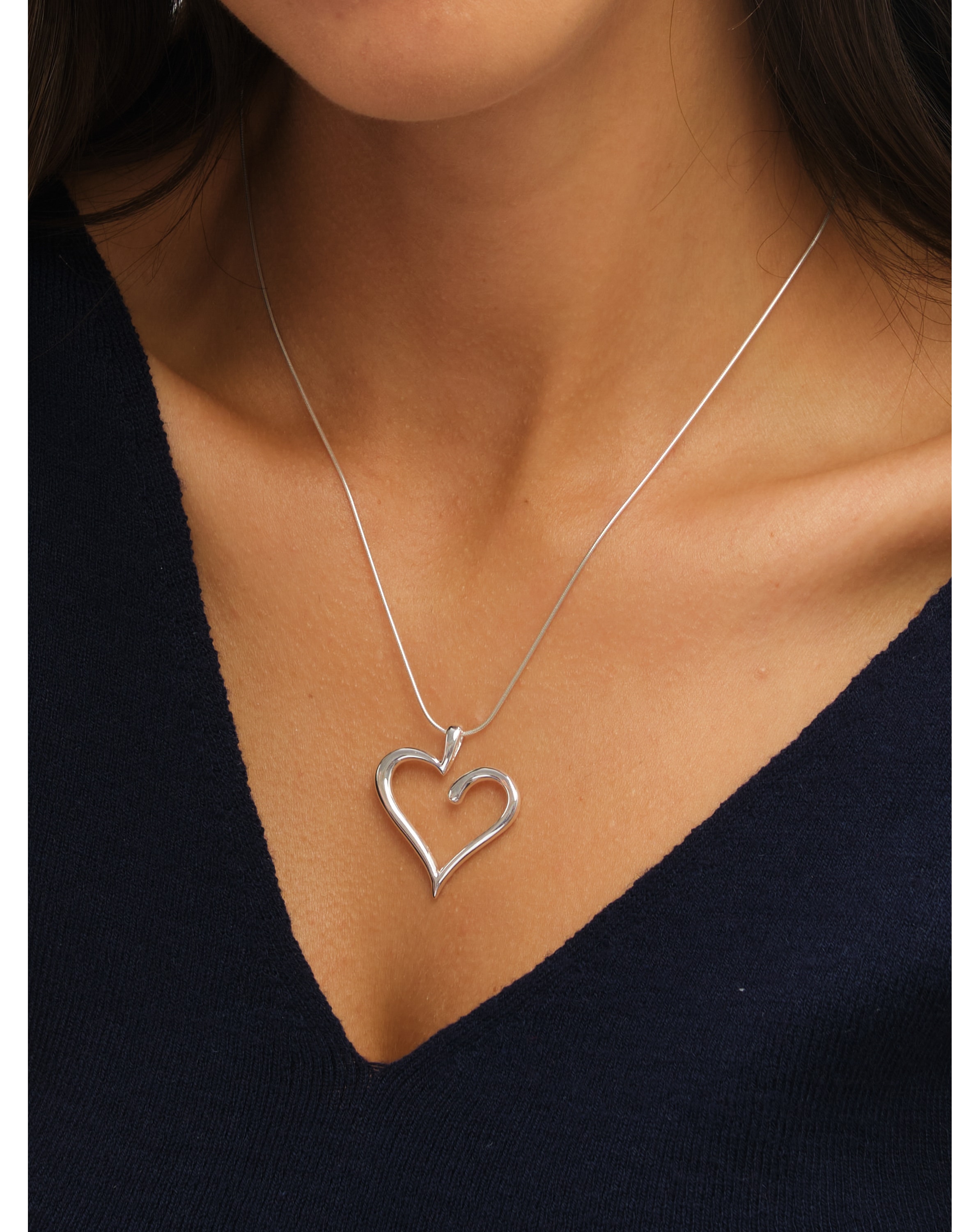152592-simply-silver-sterling-silver-925-polished-open-heart-pendant-gift-pouch-1.jpg