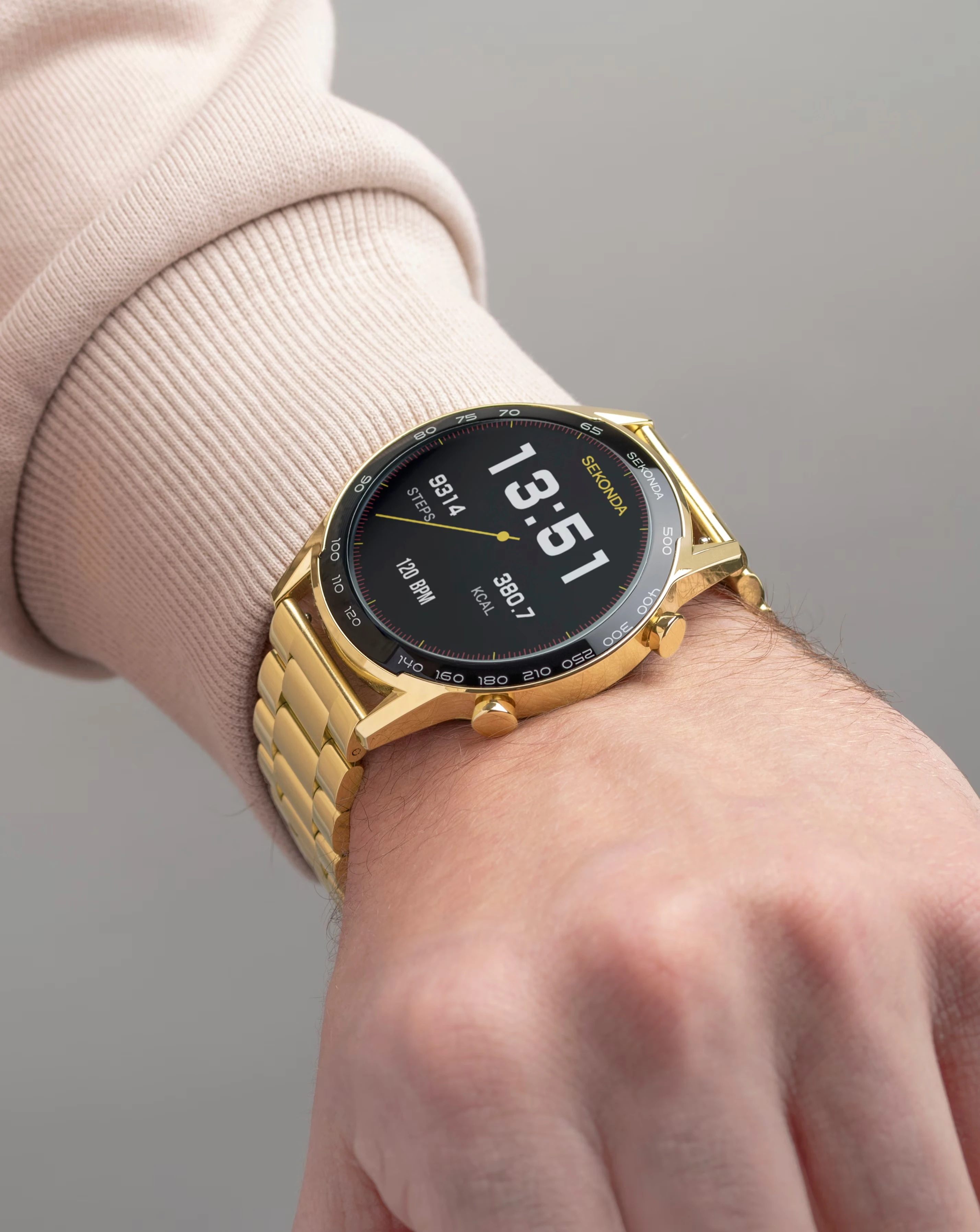 152632-sekonda-active-plus-smart-watch-gold-alloy-case-amp-stainless-steel-bracelet-1.jpg