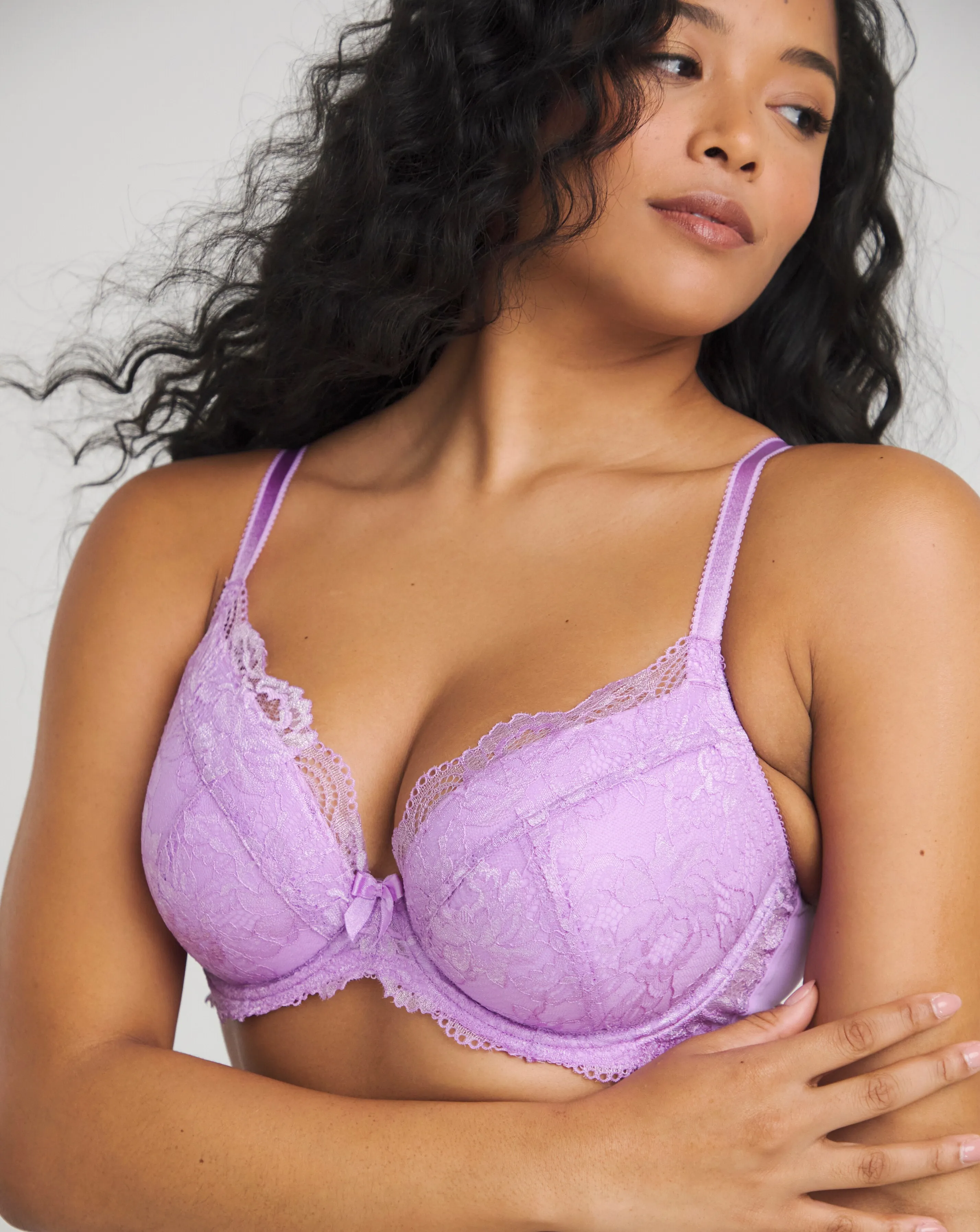 152941-pretty-secrets-2-pack-ella-lace-padded-plunge-wired-bras-b-j-lilac-blue-1.webp