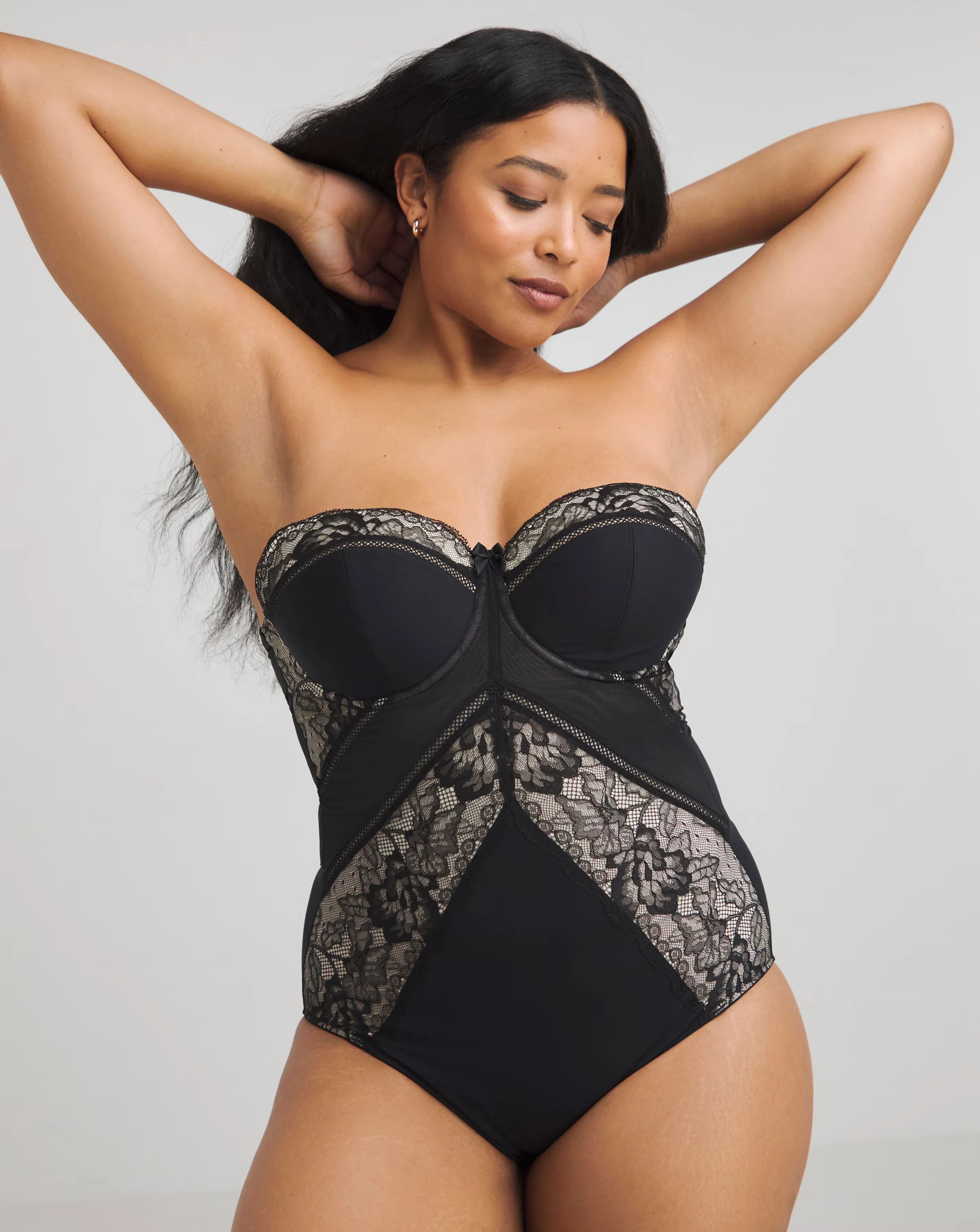 MAGISCULPT Firm Control Lace And Mesh Underwire Padded Multiway Body (B-F) Black 1 153472-magisculpt-firm-control-lace-and-mesh-underwire-padded-multiway-body-b-f-black-1.webp