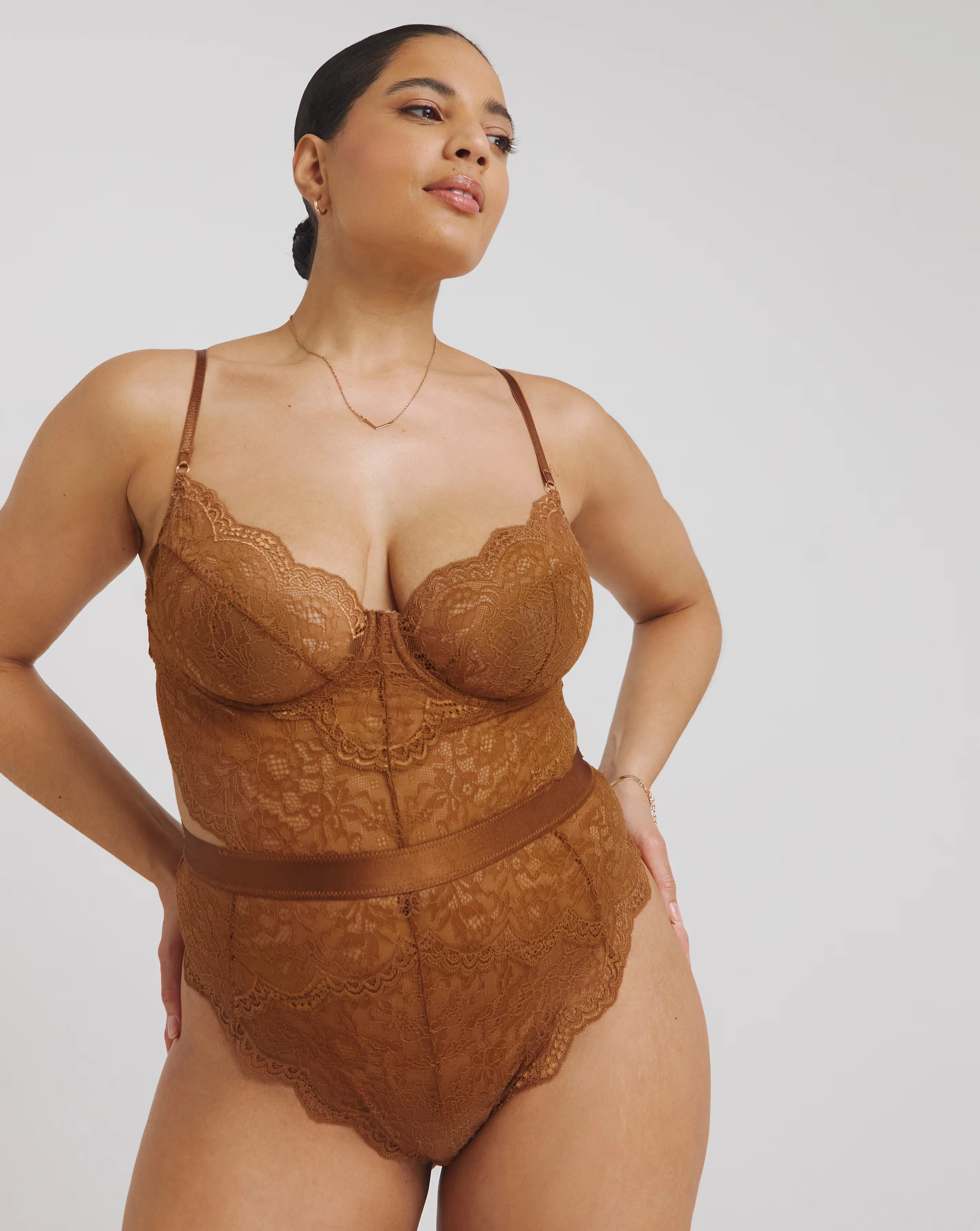 153927-ann-summers-hold-me-tight-body-nude3-1.webp