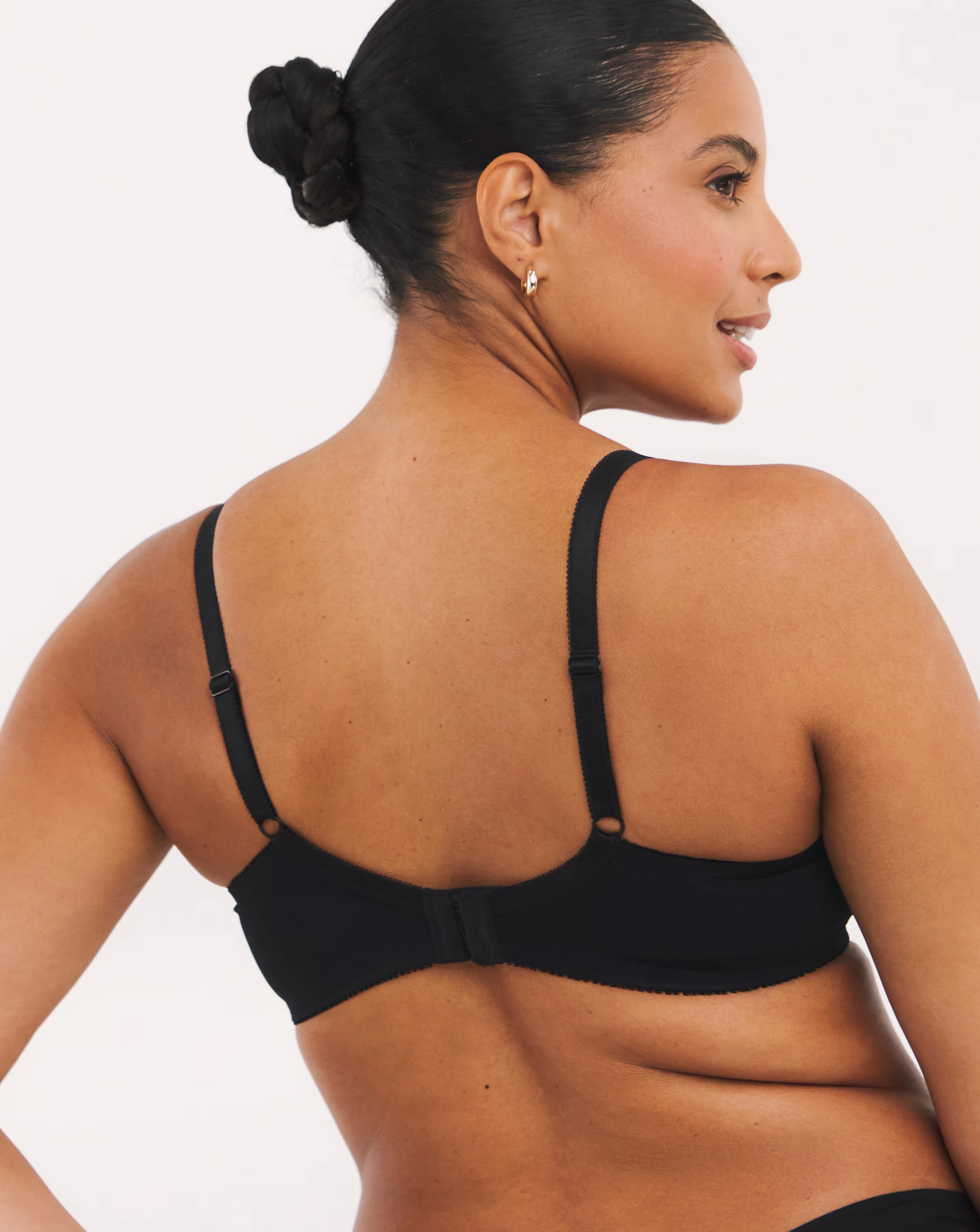 153947-pretty-secrets-3-pack-full-cup-wired-bras-b-e-black-1.jpg
