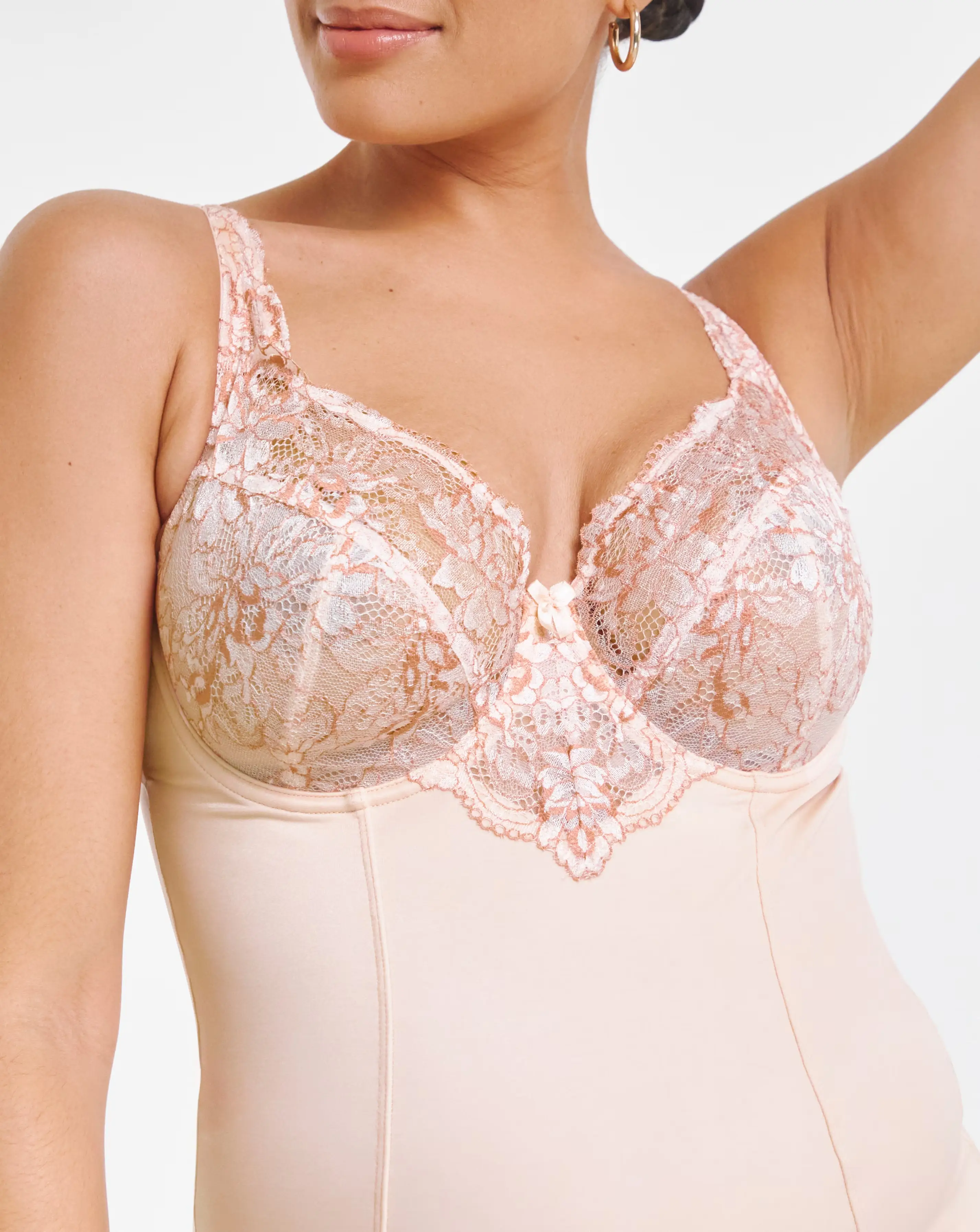 154271-magisculpt-firm-control-ella-lace-tummy-control-bodysuit-blush-1.webp