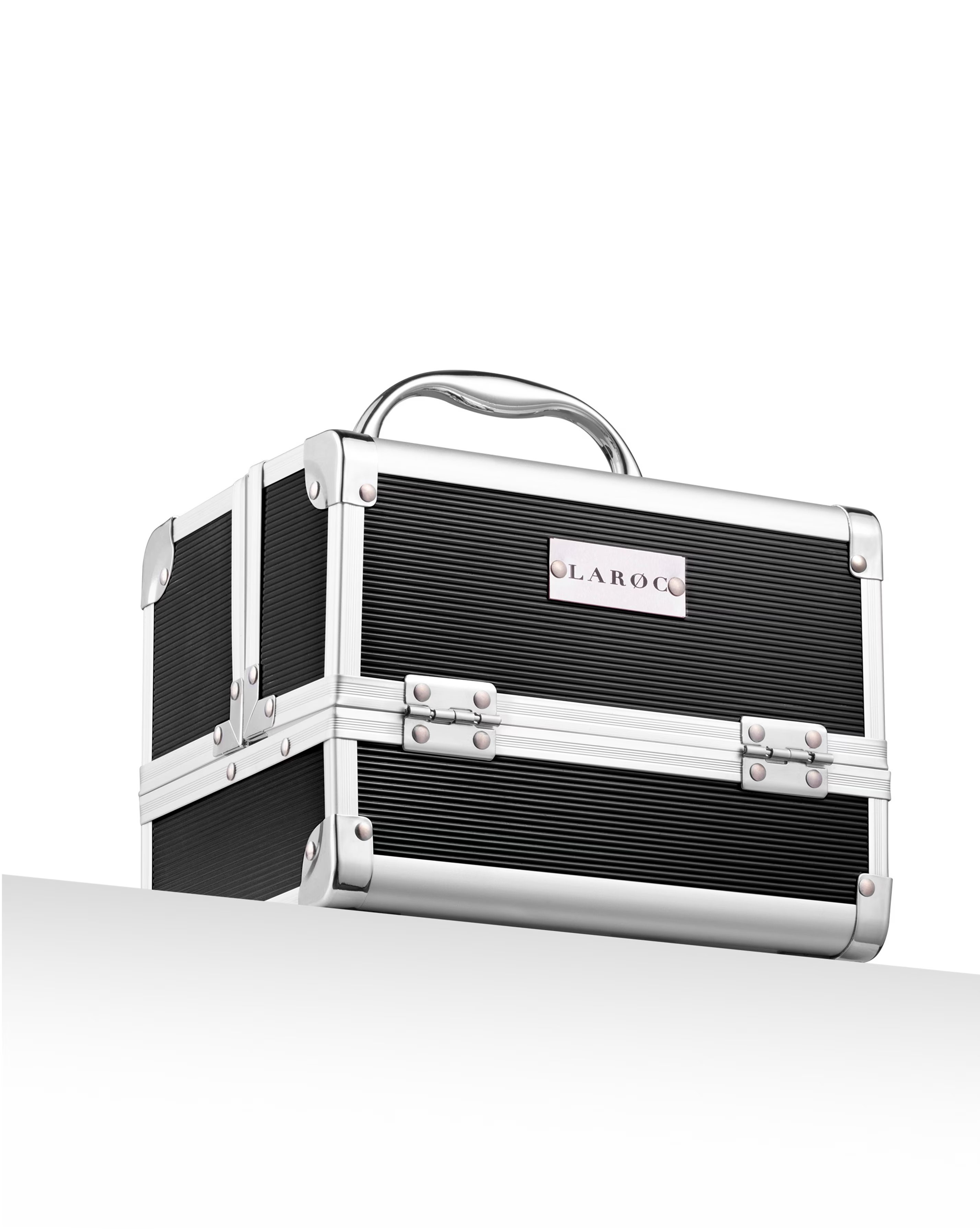 154616-laroc-small-aluminium-makeup-case-black-1.jpg