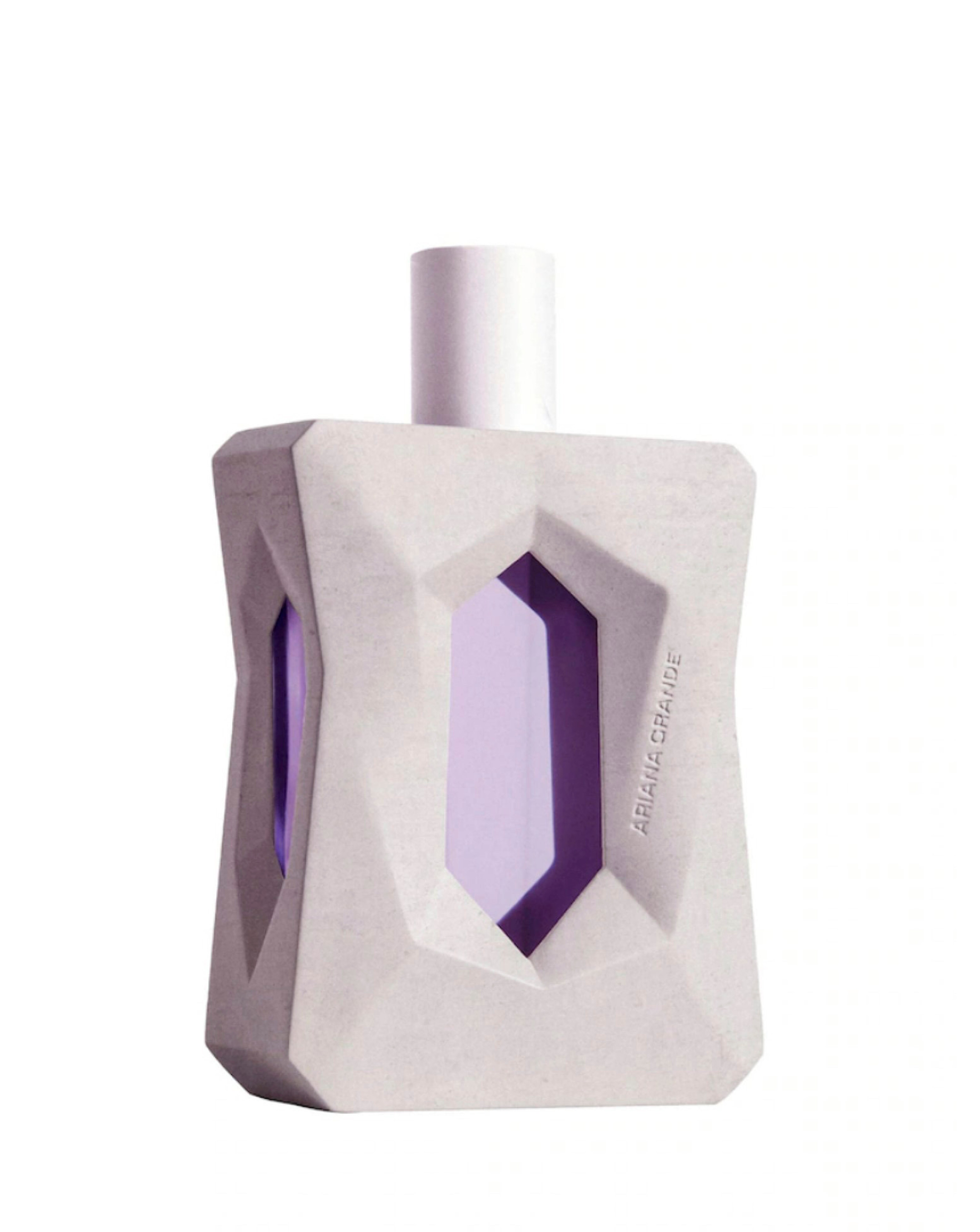 154617-ariana-grande-god-is-a-woman-eau-de-parfum-30ml-1.webp