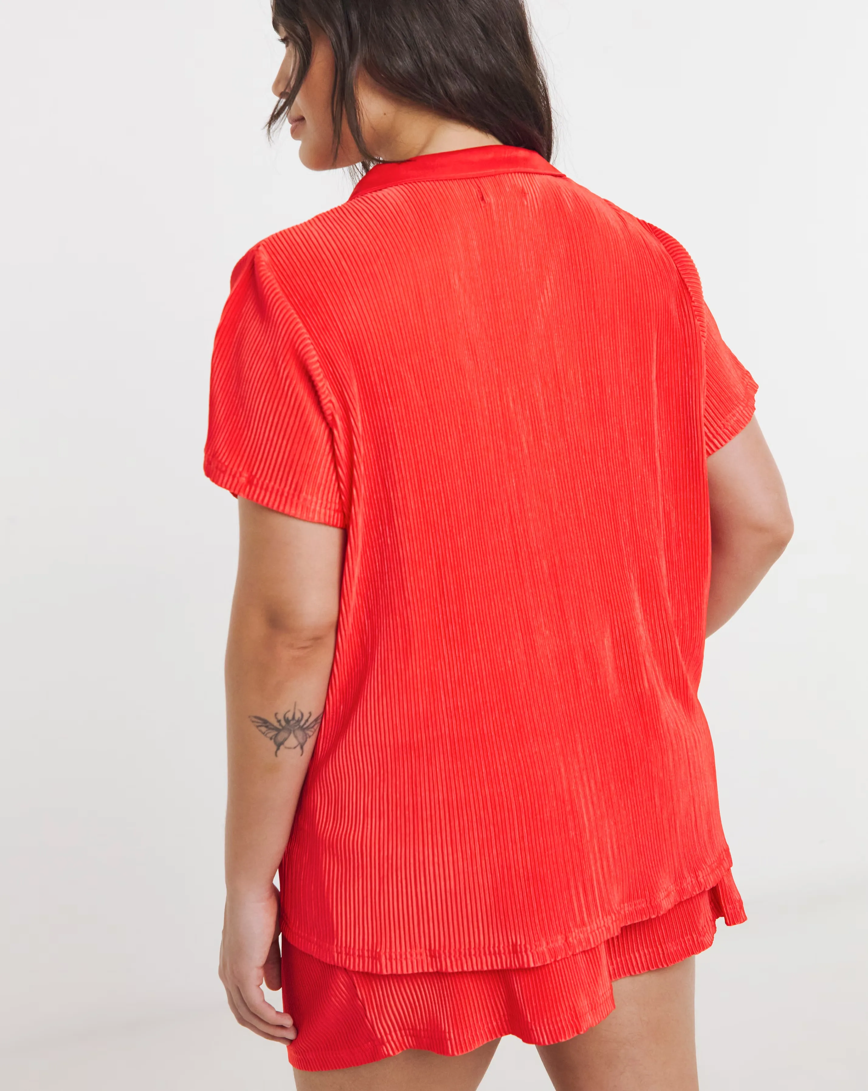154642-plisse-lounge-short-set-1.webp