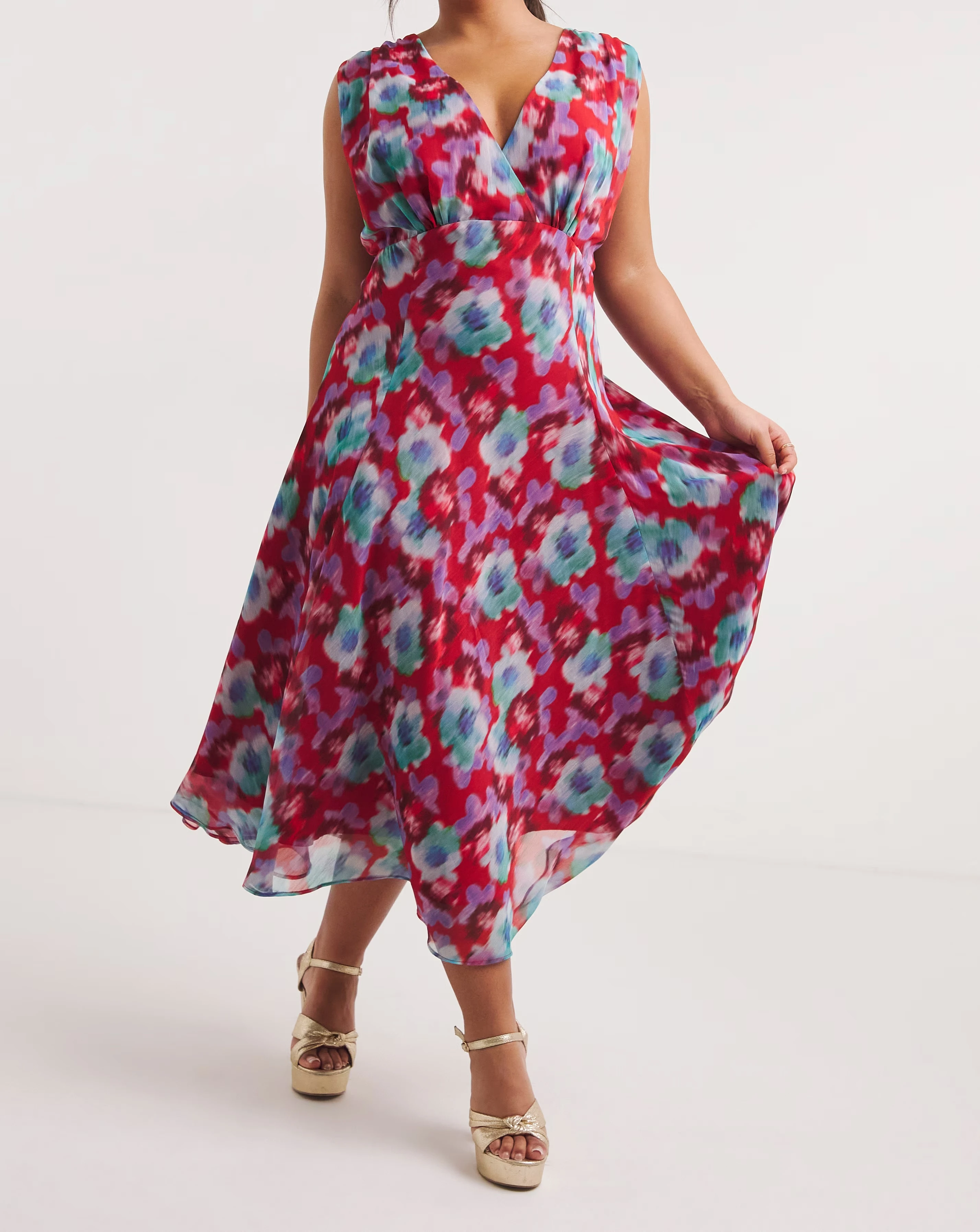 157889-hope-amp-ivy-ronia-floral-maxi-dress-1.jpg