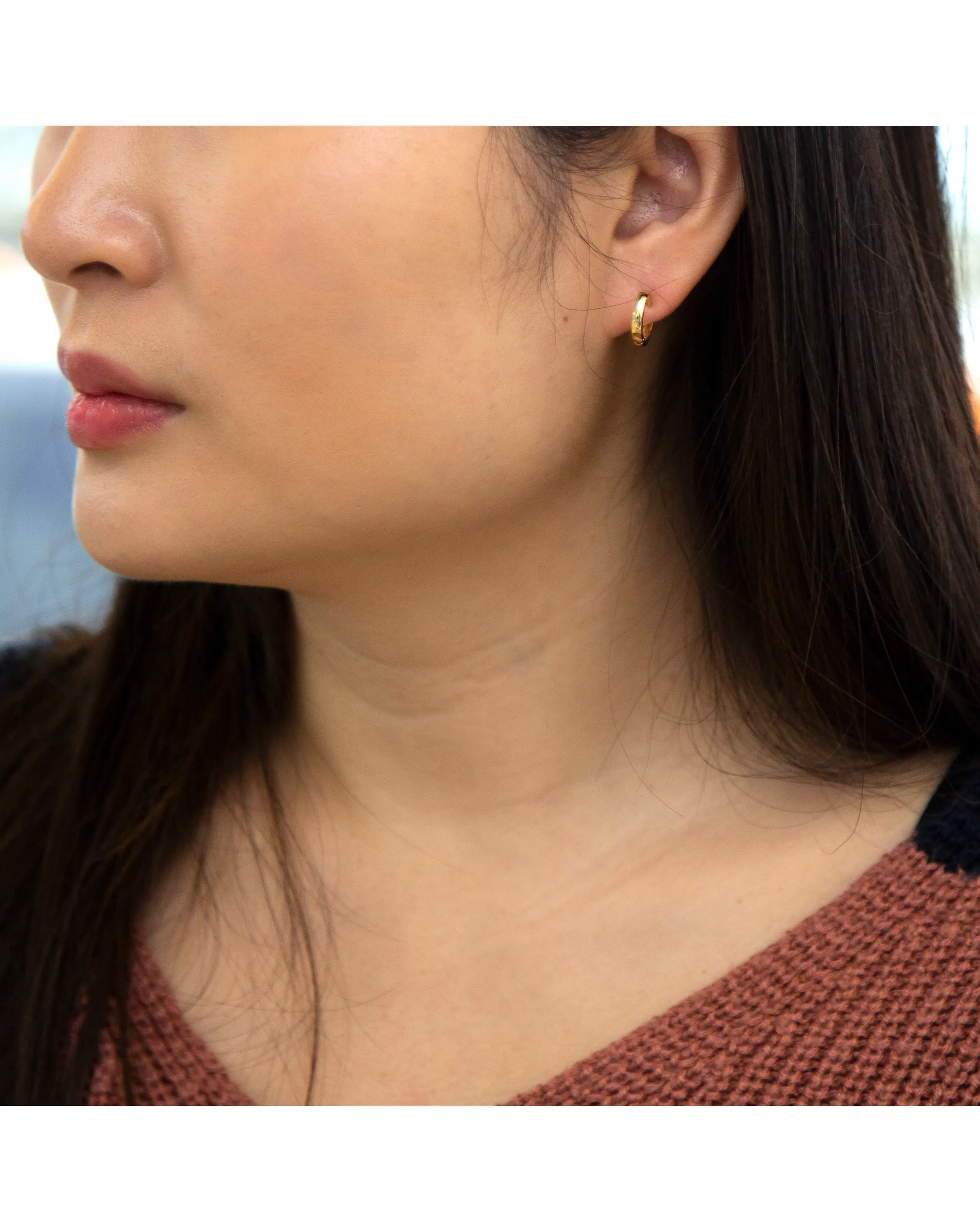 158085-9ct-gold-tube-huggy-hoop-creole-earrings-1.jpg