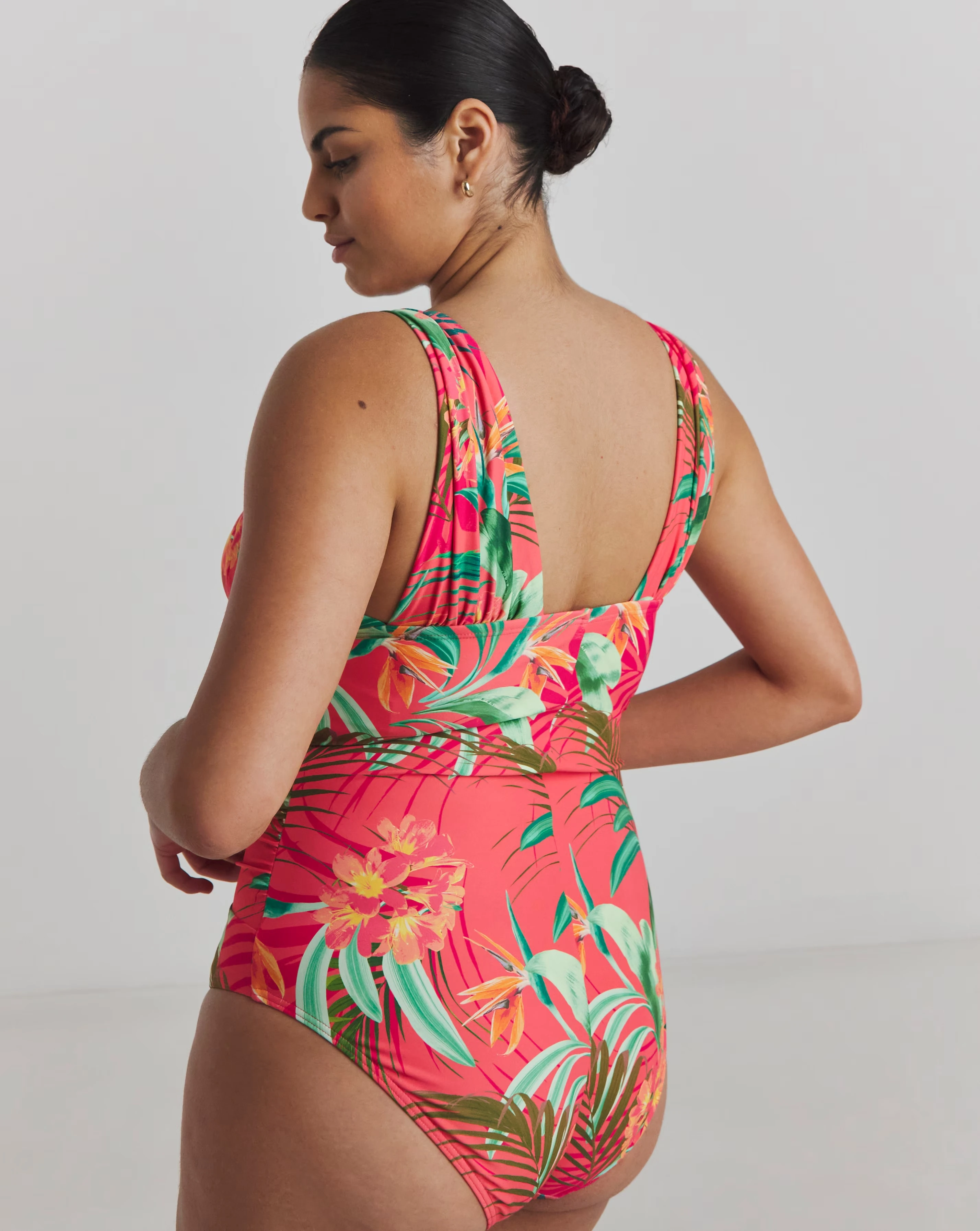 161193-magisculpt-firm-control-lose-up-to-an-inch-swimsuit-longer-length-1.webp