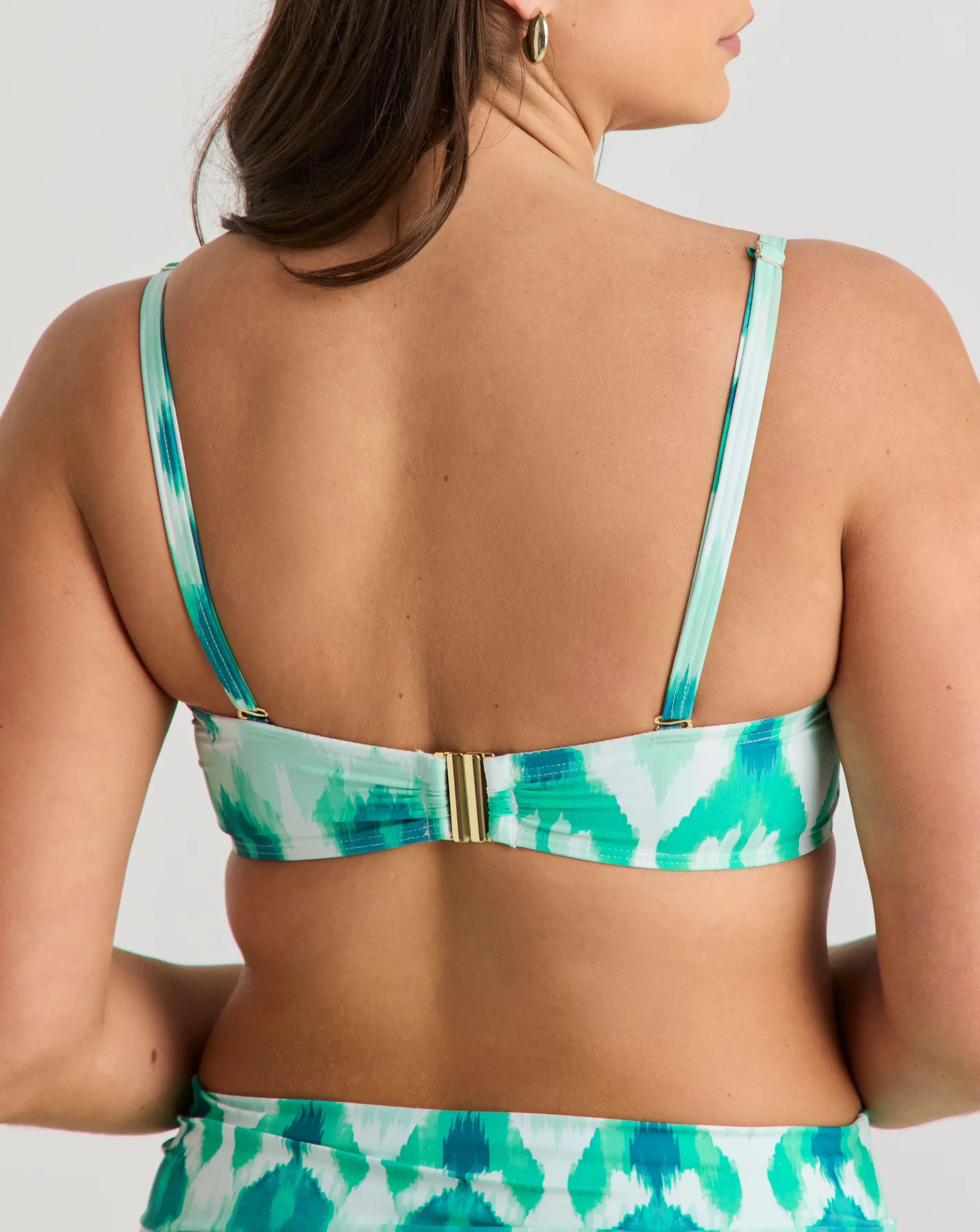 161416-magisculpt-twist-front-bandeau-underwired-bikini-top-1.webp