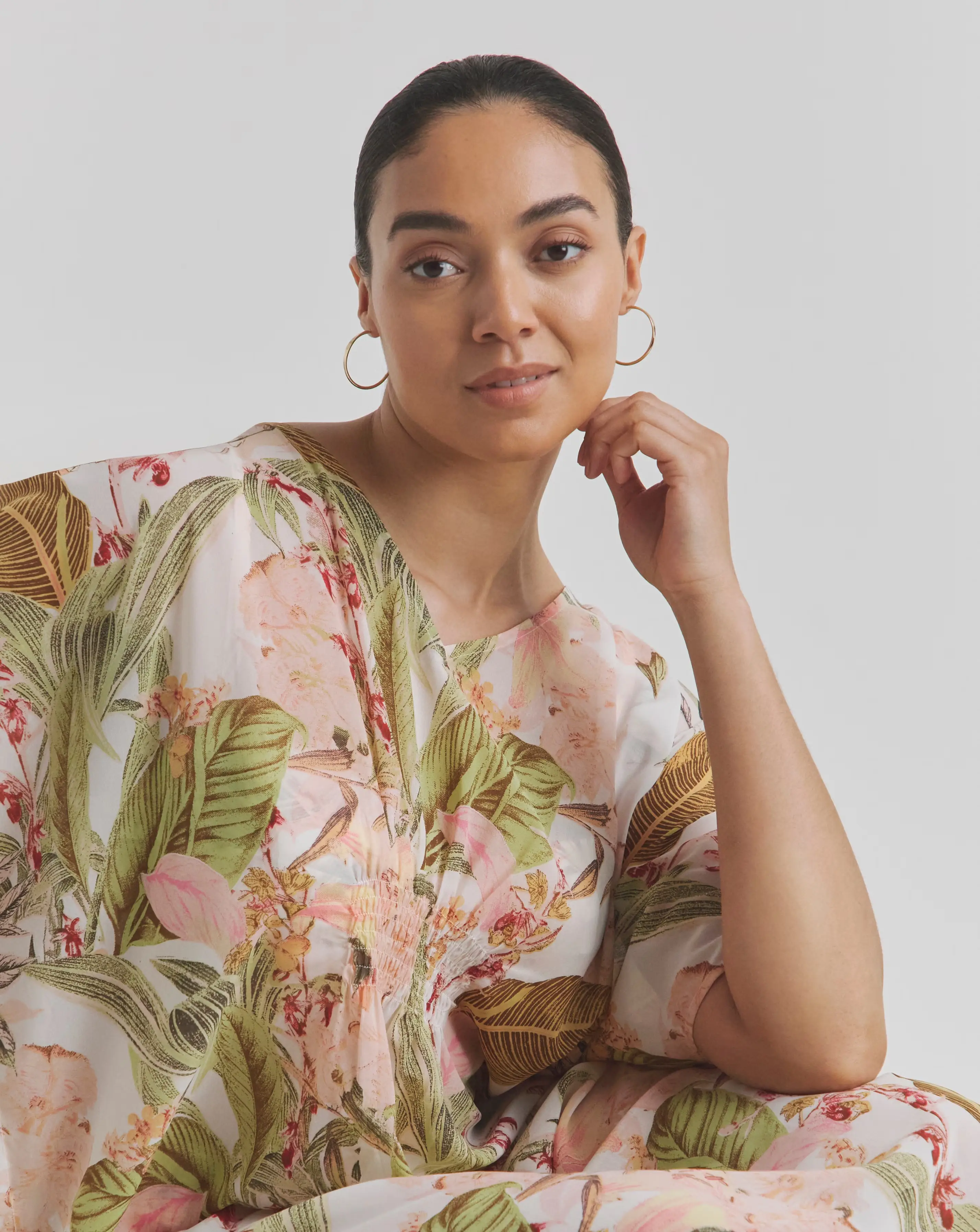 161771-magisculpt-maxi-beach-kaftan-1.jpg