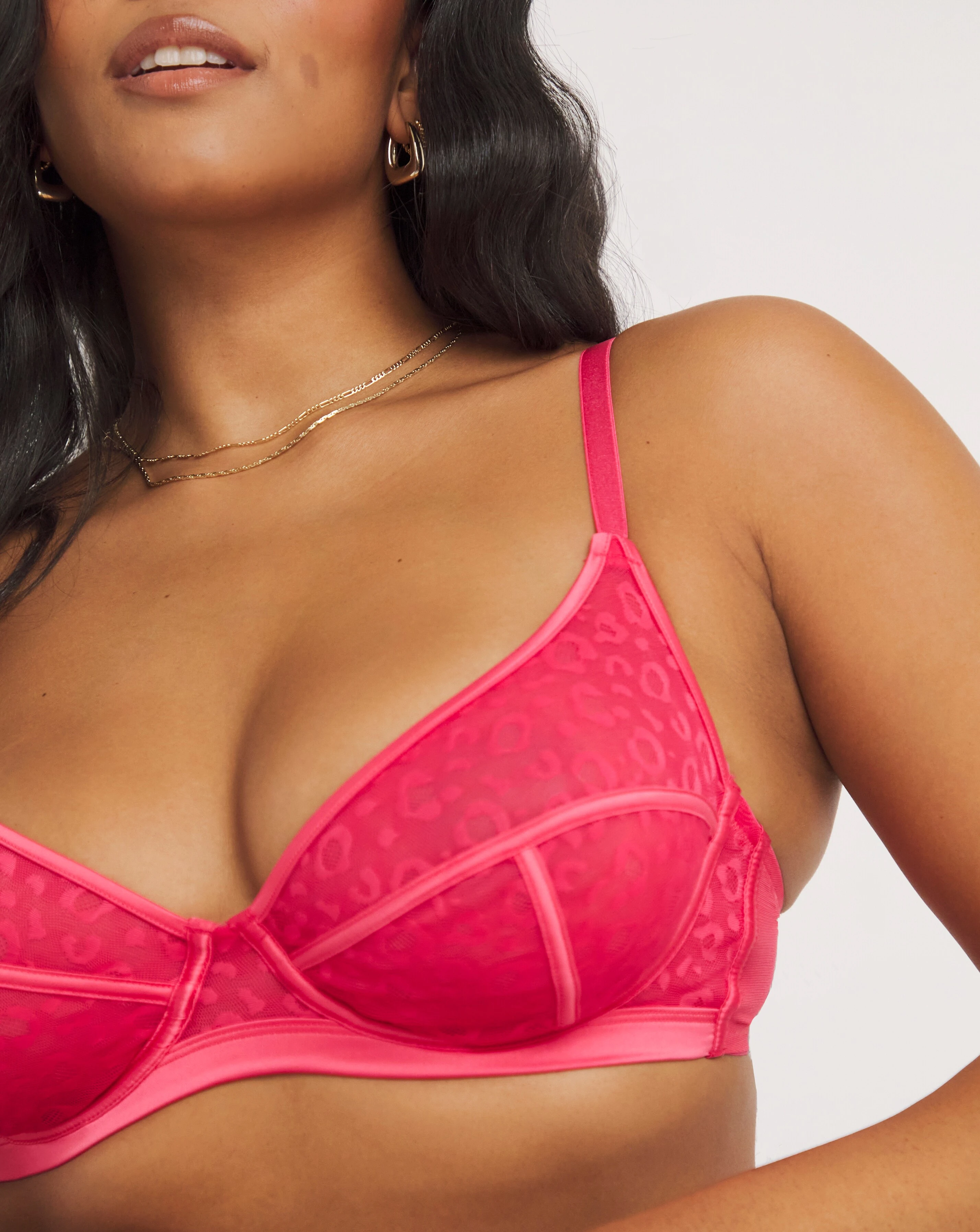 162641-figleaves-pimlico-non-padded-underwired-plunge-bra-b-gg-1.webp