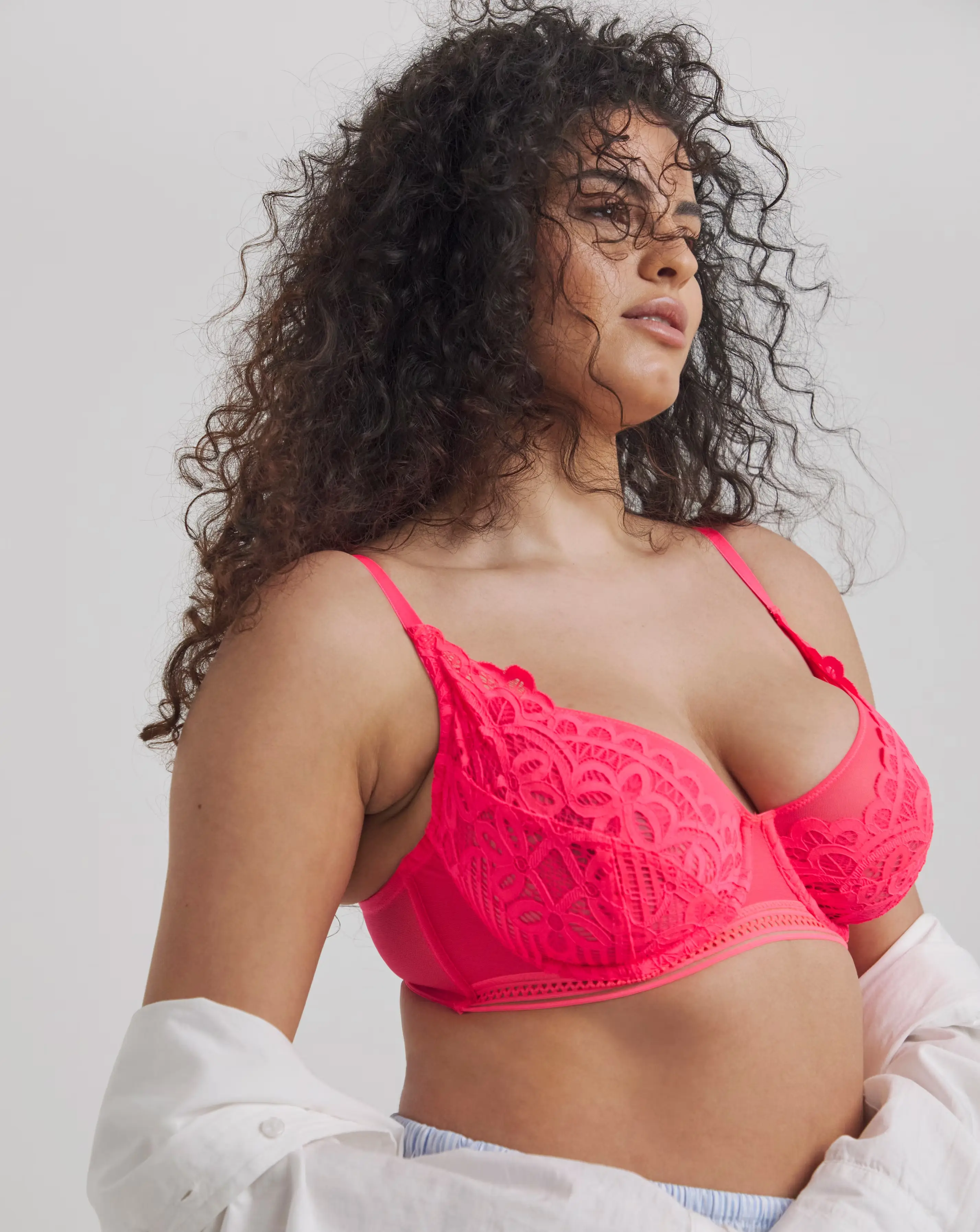 163124-figleaves-harper-geometric-lace-full-cup-underwired-bra-b-g-neon-pink-1.webp