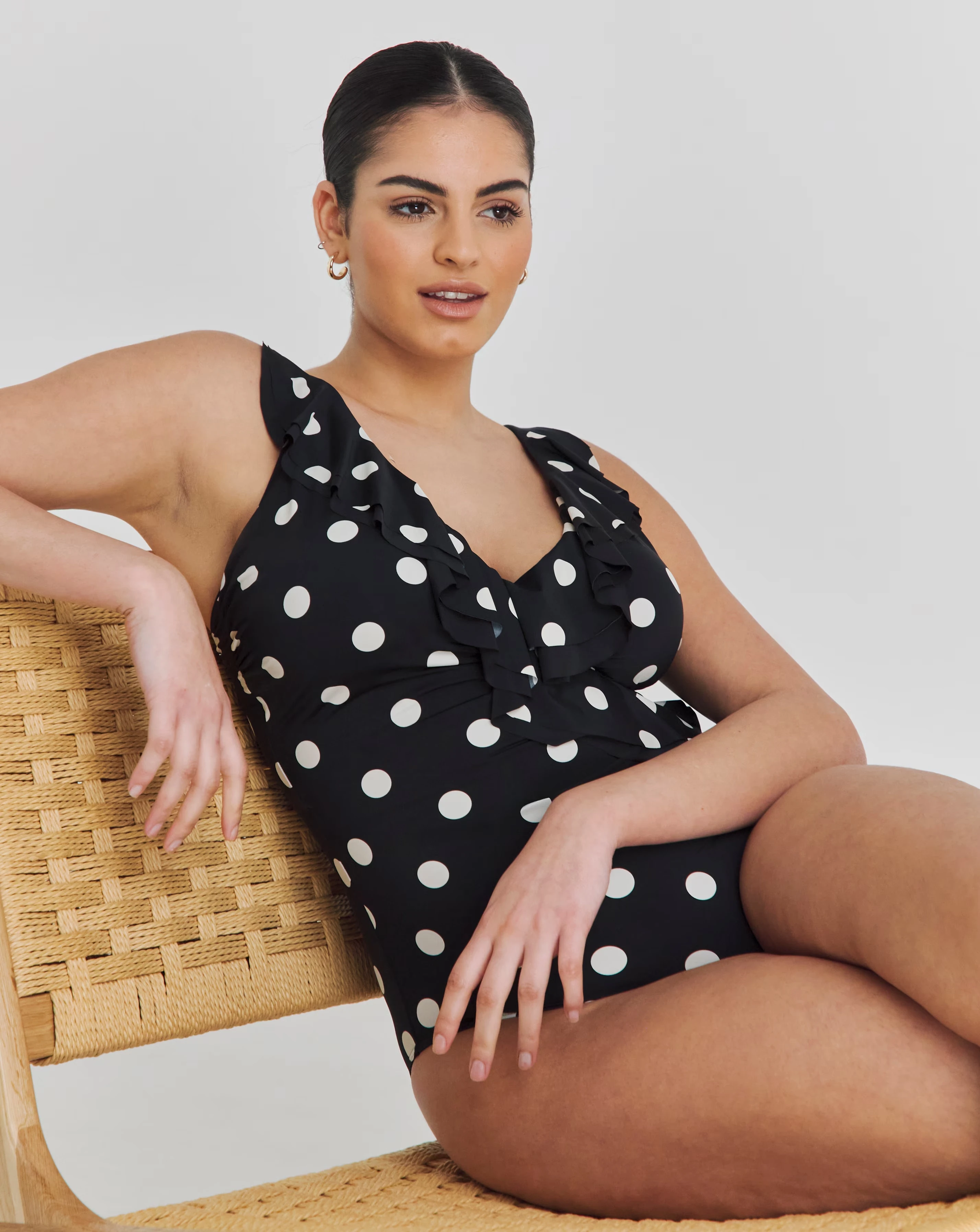 MAGISCULPT Firm Control Ruffle Swimsuit 1 163478-magisculpt-firm-control-ruffle-swimsuit-1.webp