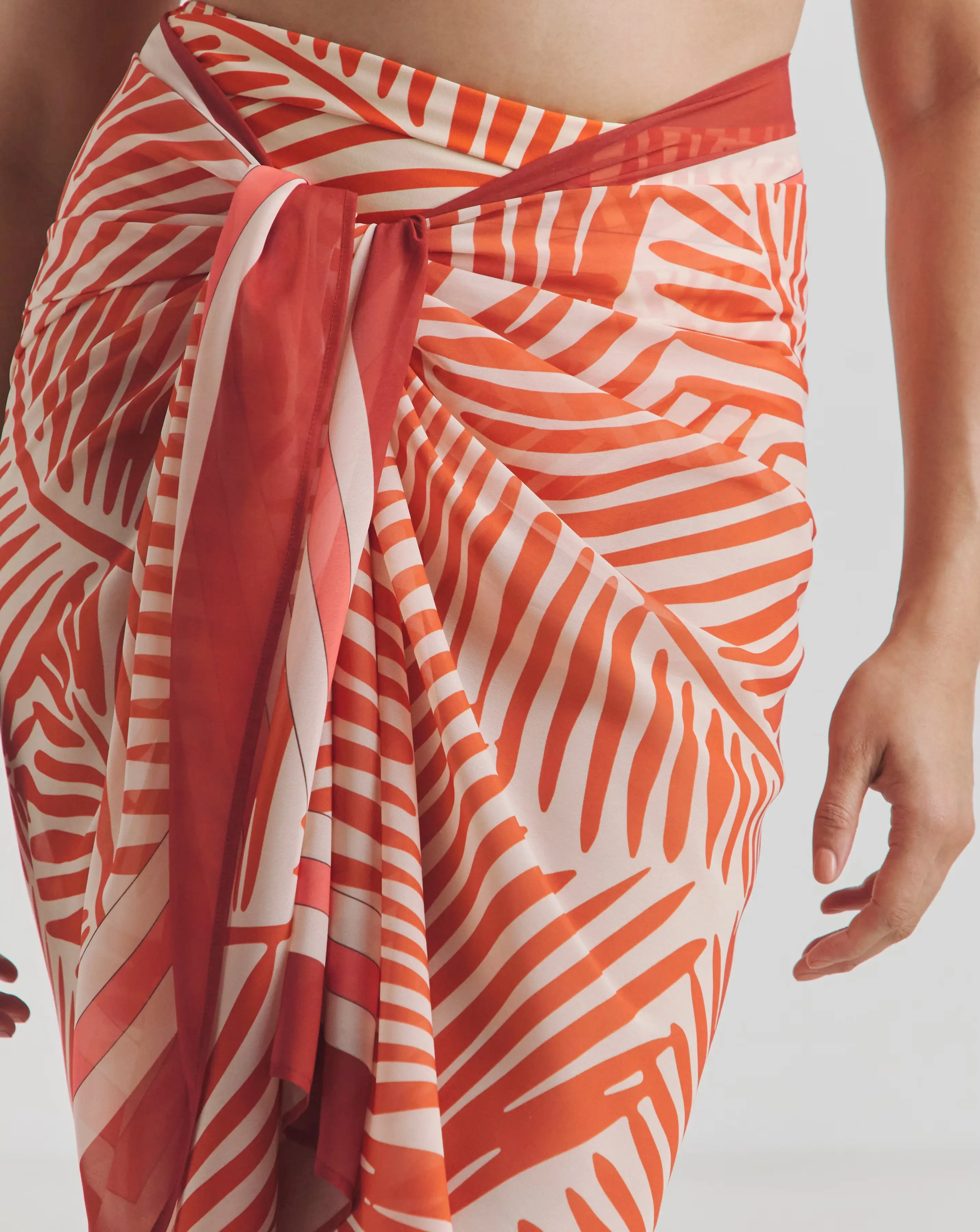 163732-magisculpt-midi-sarong-1.jpg