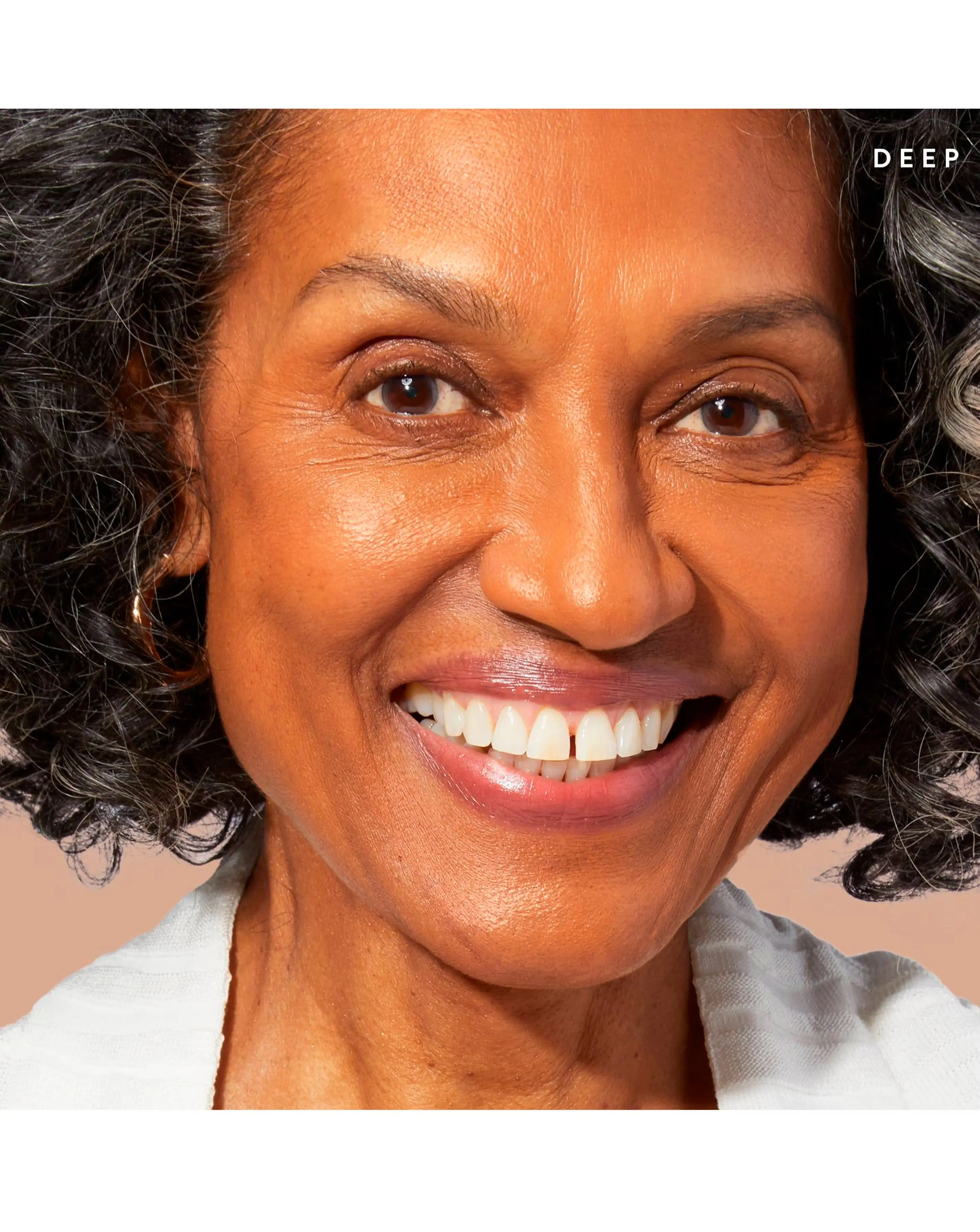 164063-laura-geller-quench-n-tint-hydrating-foundation-dark-1.jpg