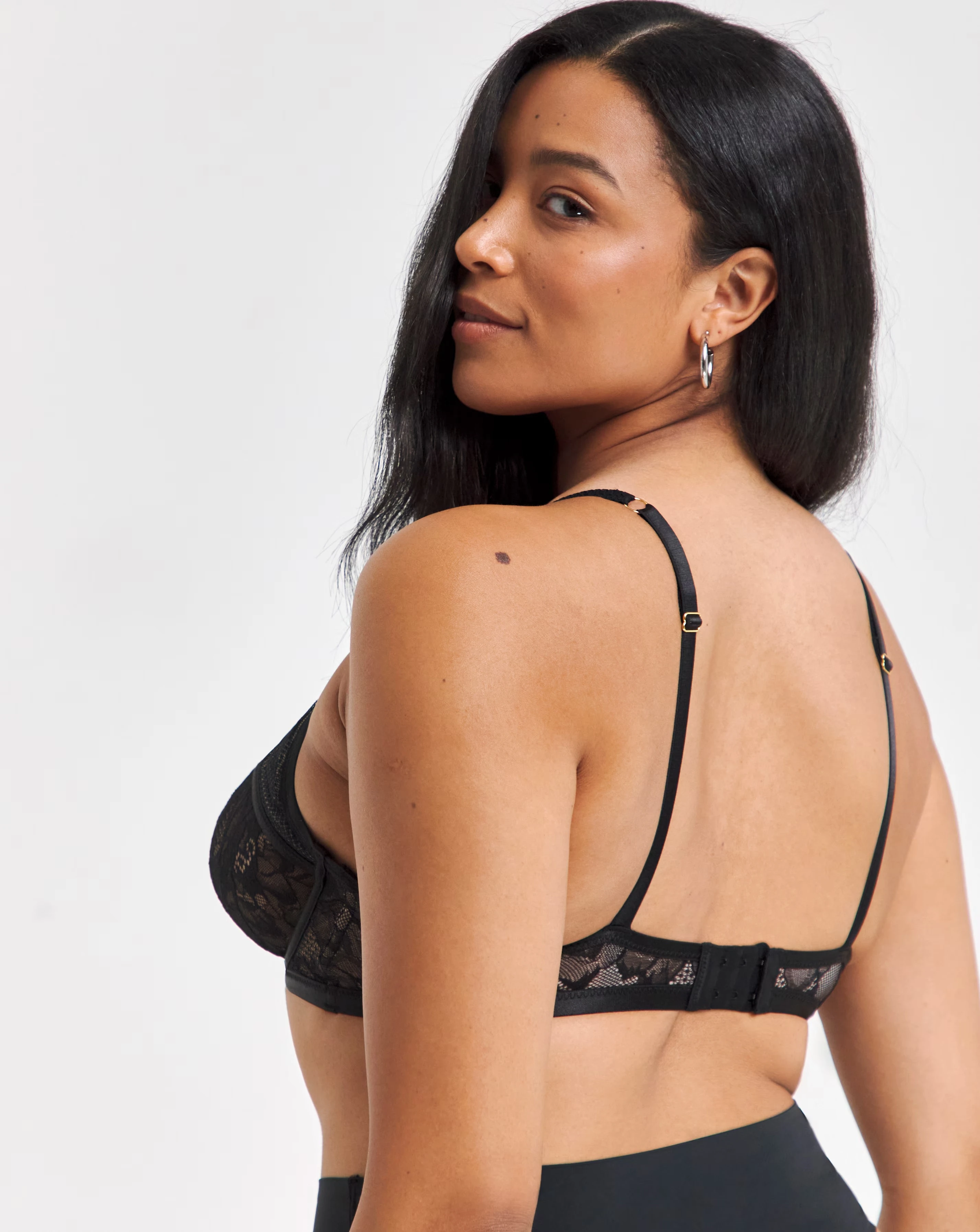 164537-figleaves-delia-plunge-bra-with-mesh-overlay-b-g-black-1.webp