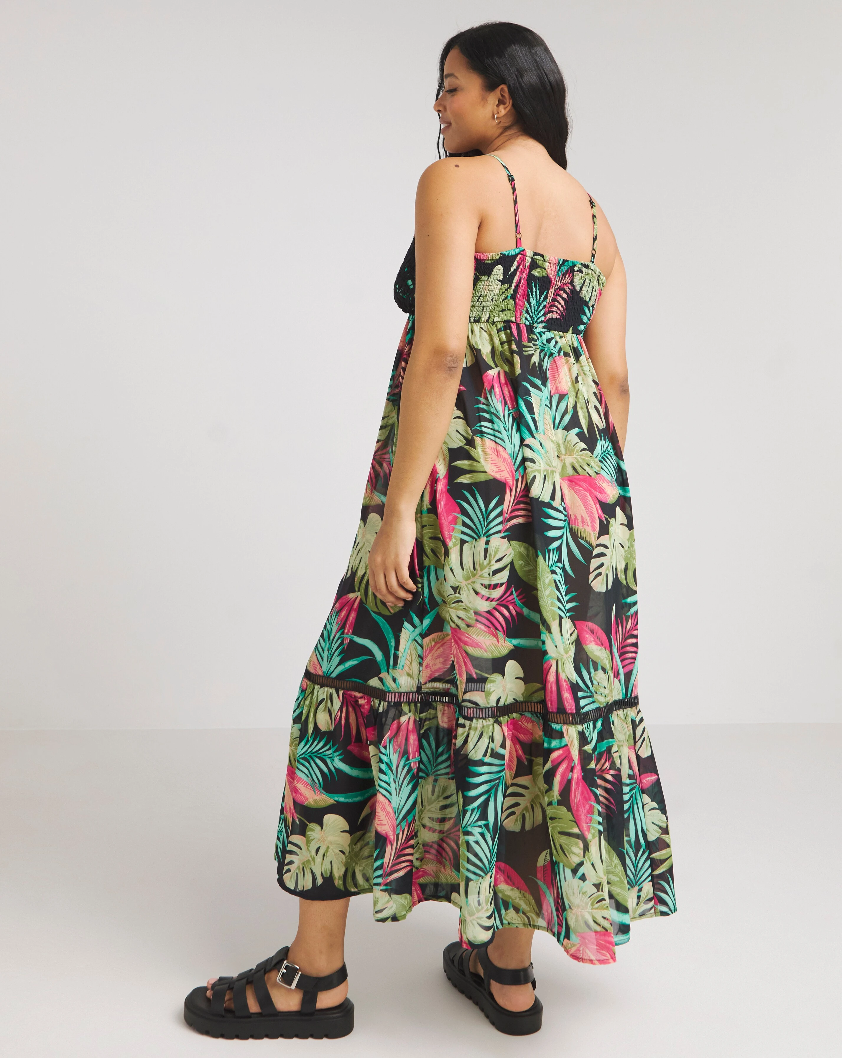166469-floral-print-maxi-beach-dress-1.webp