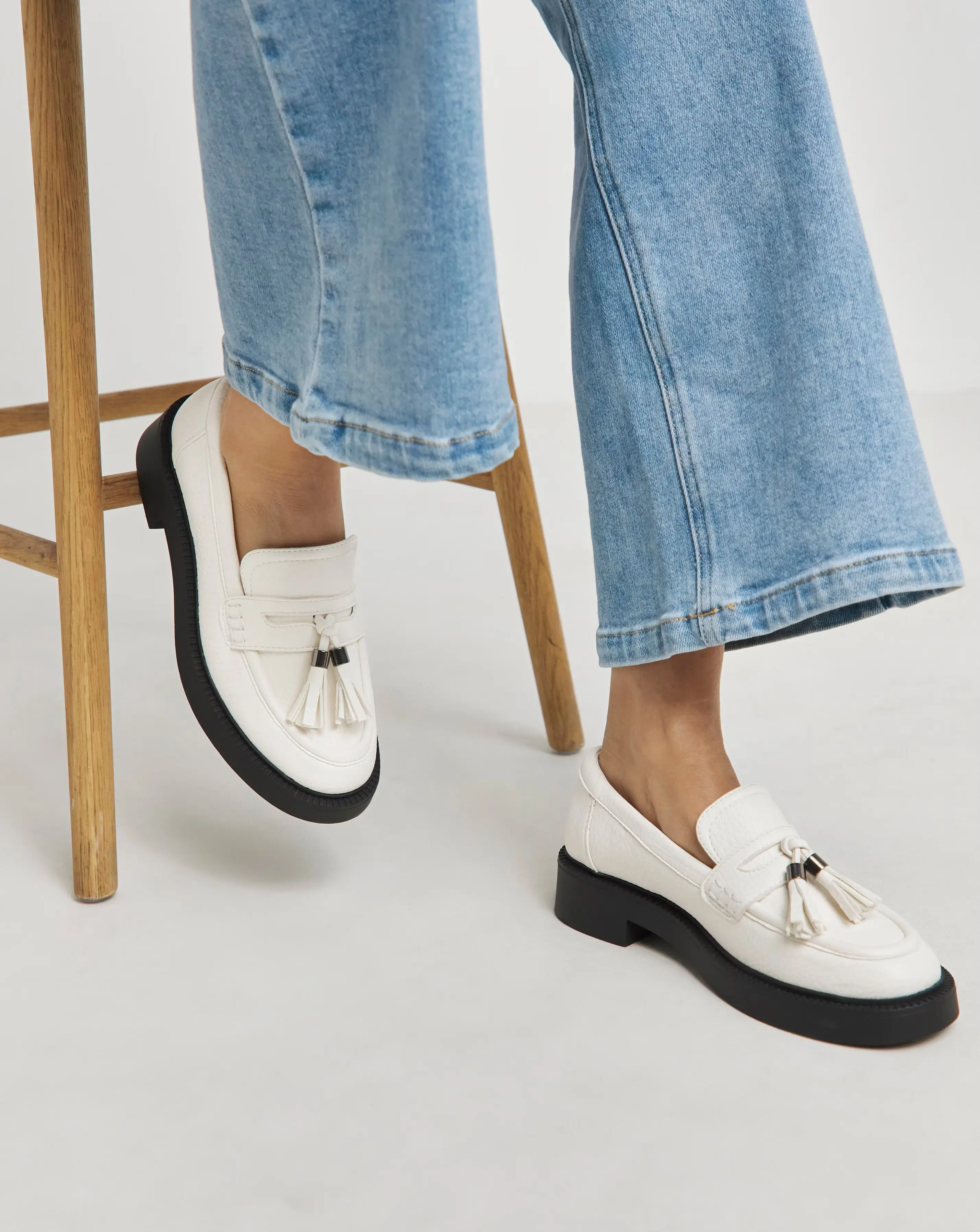 Juno Chunky Tassel Loafers - Extra Wide Fit (EEE) 1 167693-juno-chunky-tassel-loafers-extra-wide-fit-eee–1.webp