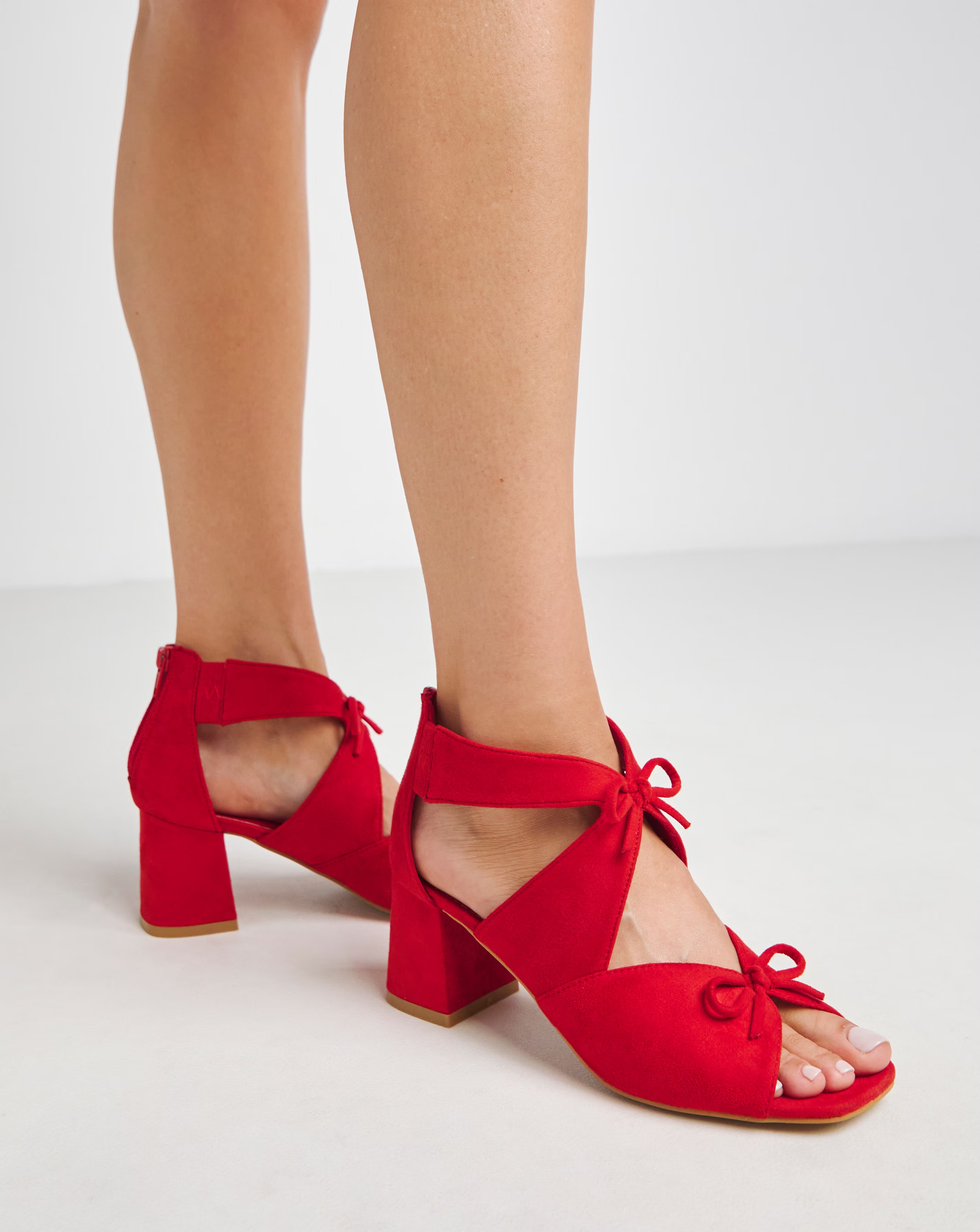 167921-dali-double-bow-block-heel-shoe-boots-extra-wide-fit-eee–1.webp