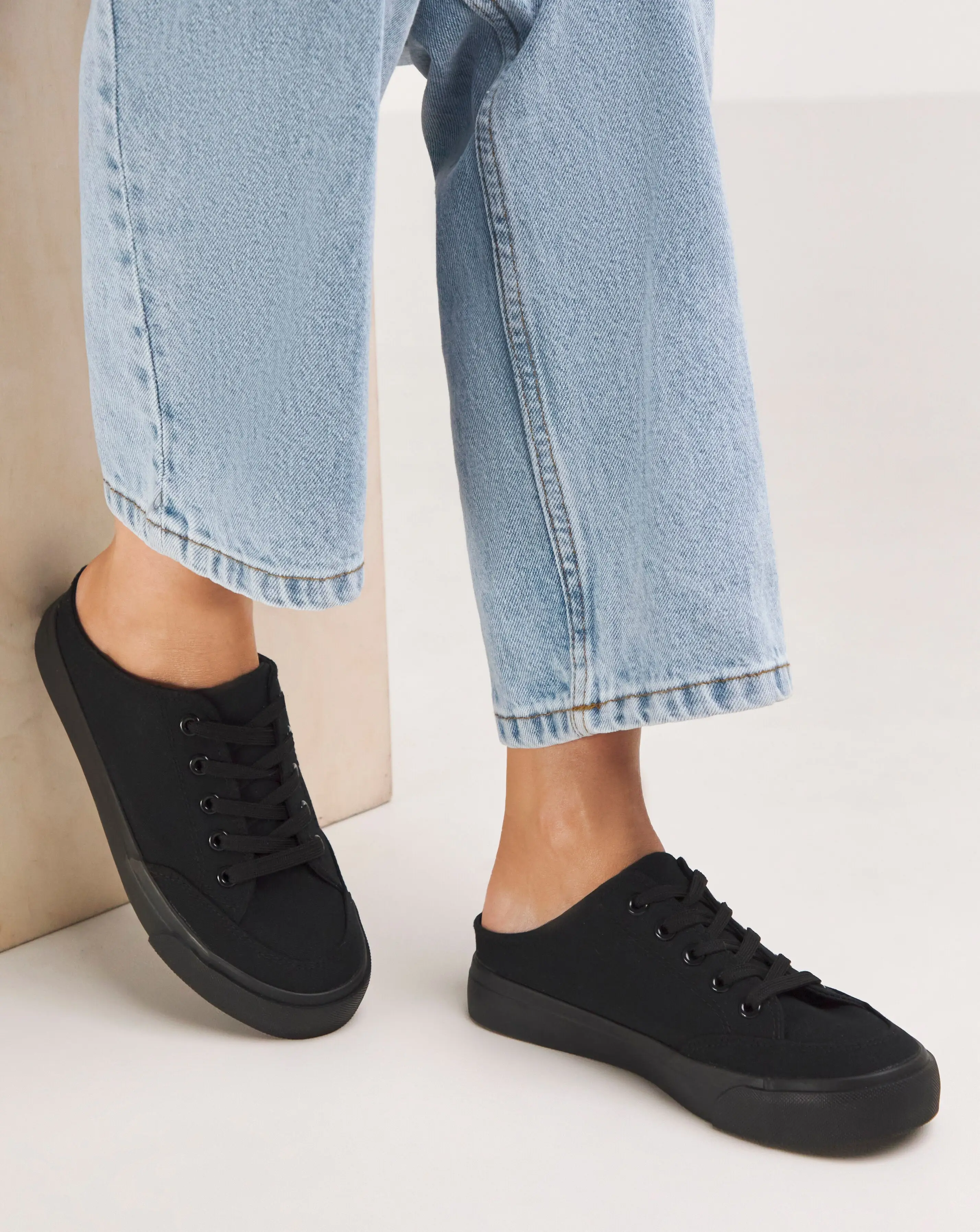 Ely Mule Canvas Trainers - Wide Fit (E)