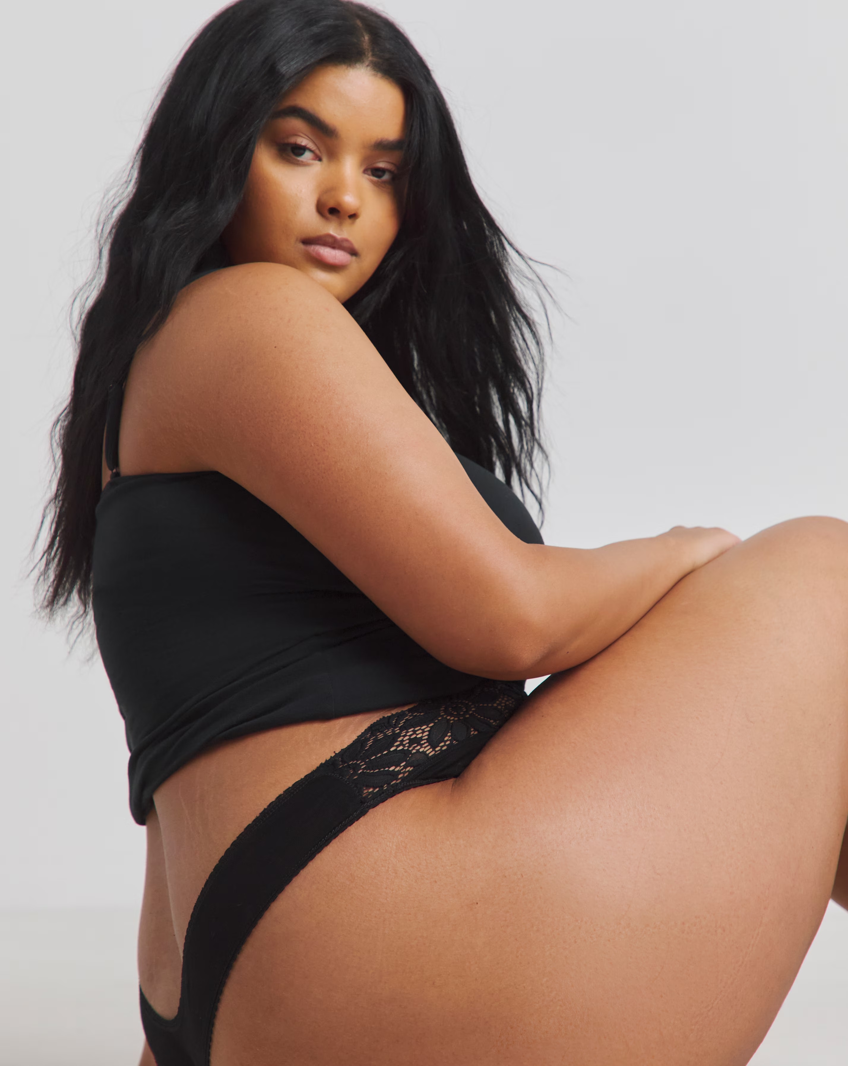 169094-pretty-secrets-5-pack-lace-top-no-vpl-thong-knickers-black-1.webp