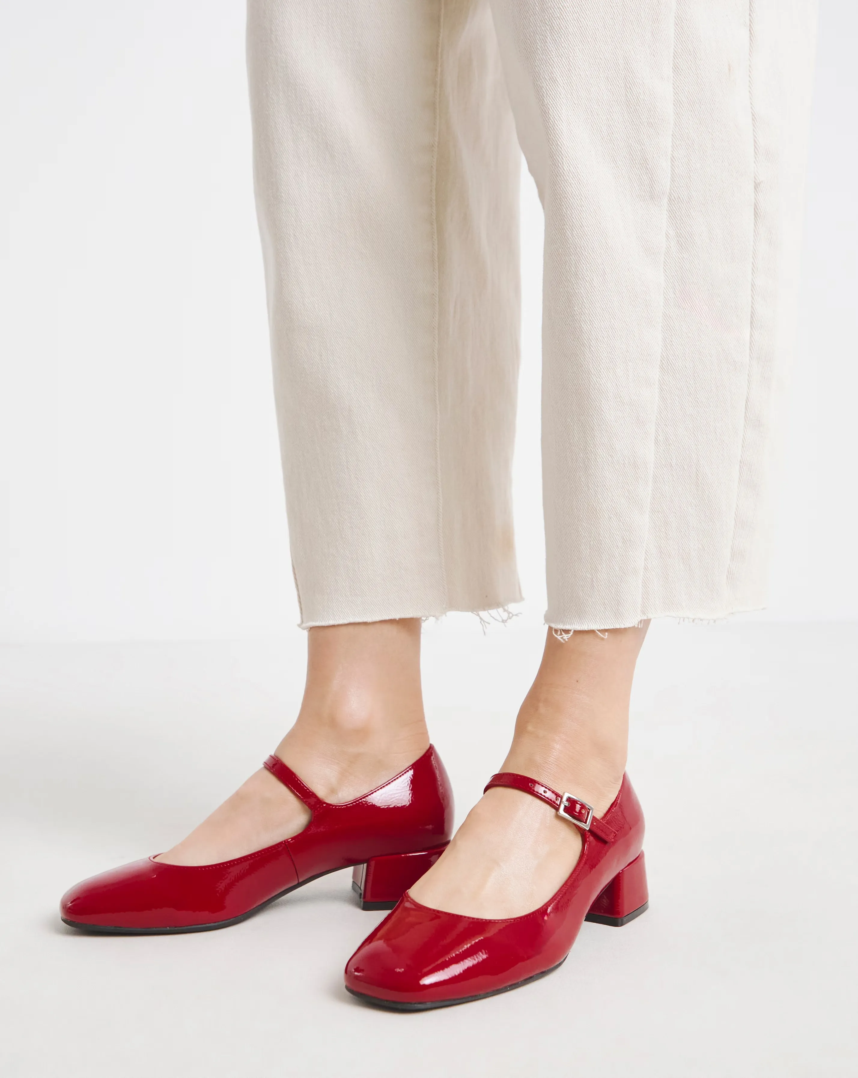 171644-blithe-low-block-heel-mary-jane-extra-wide-eee-fit-1.webp