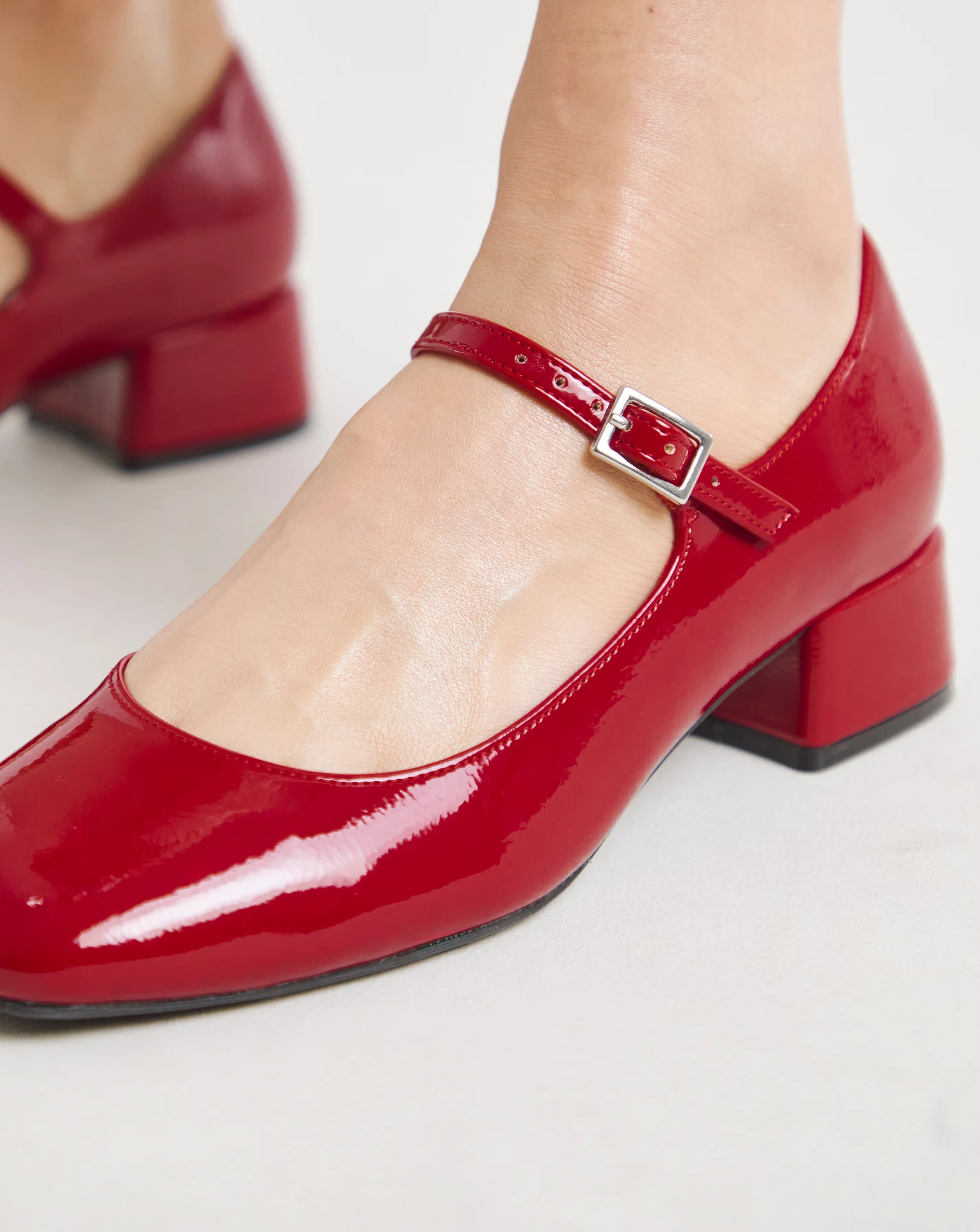 171644-blithe-low-block-heel-mary-jane-extra-wide-eee-fit-1.webp
