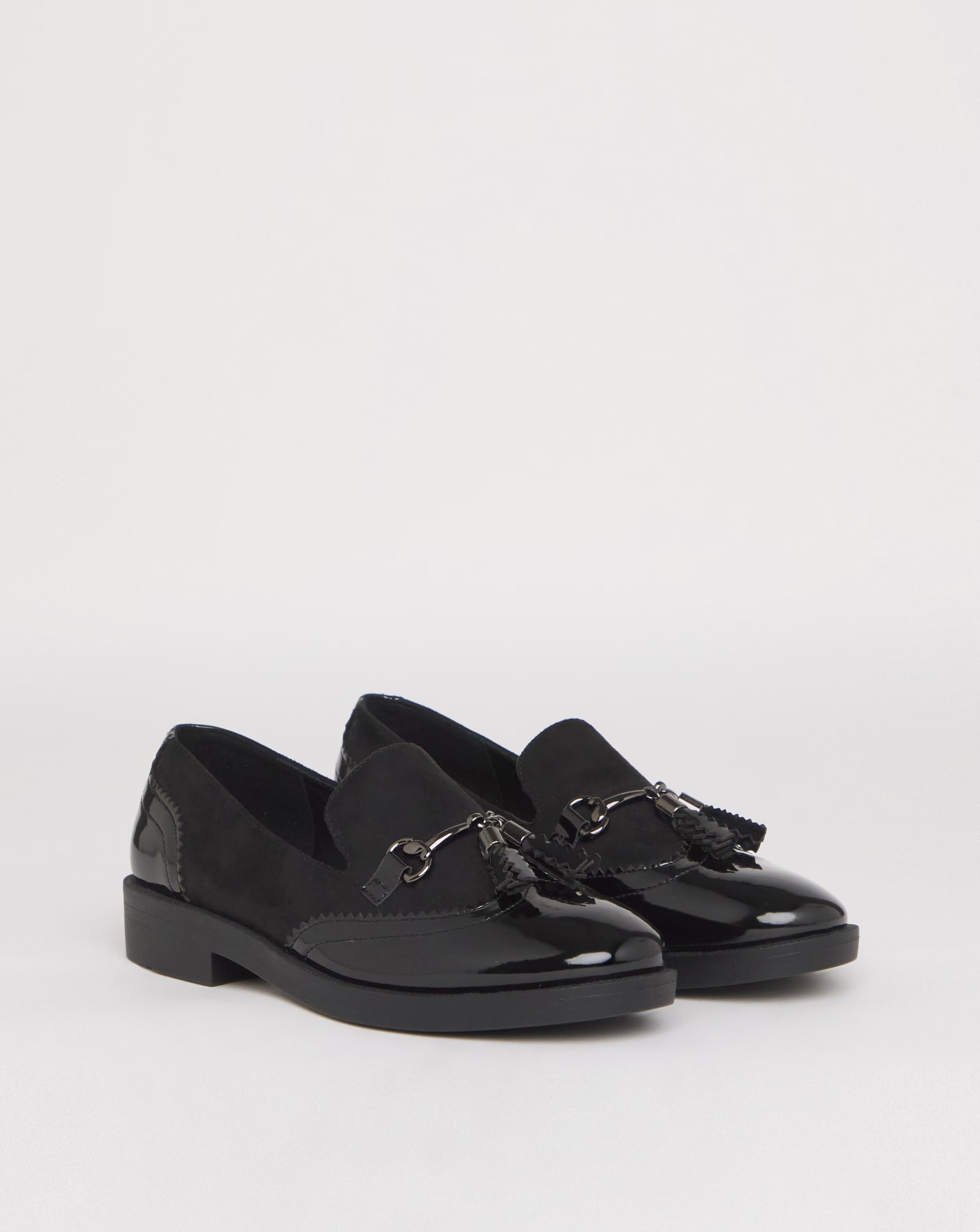 171807-drama-brogue-tassle-loafer-wide-e-fit-1.jpg