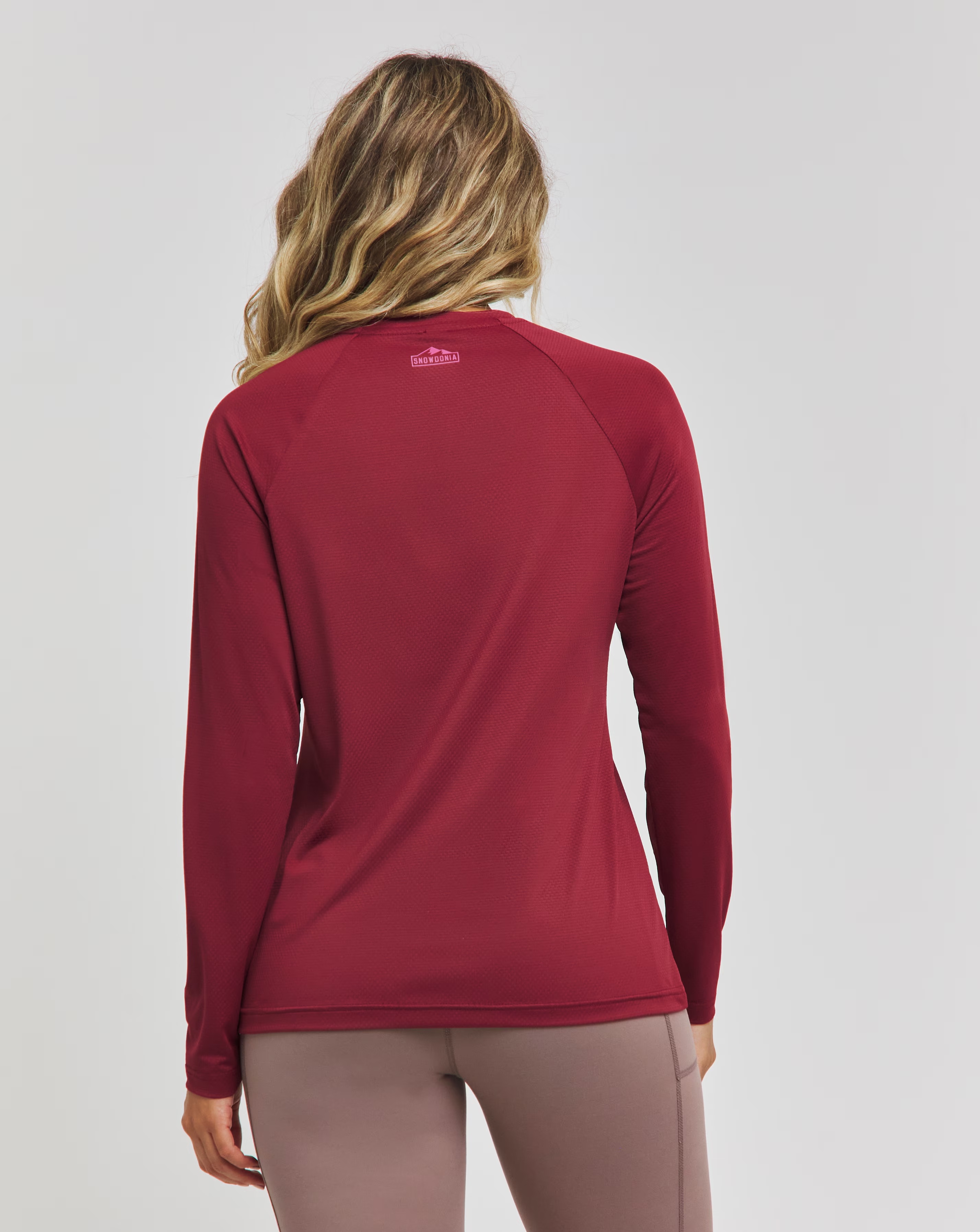 172109-snowdonia-pink-spf-50-base-layer-top-1.webp