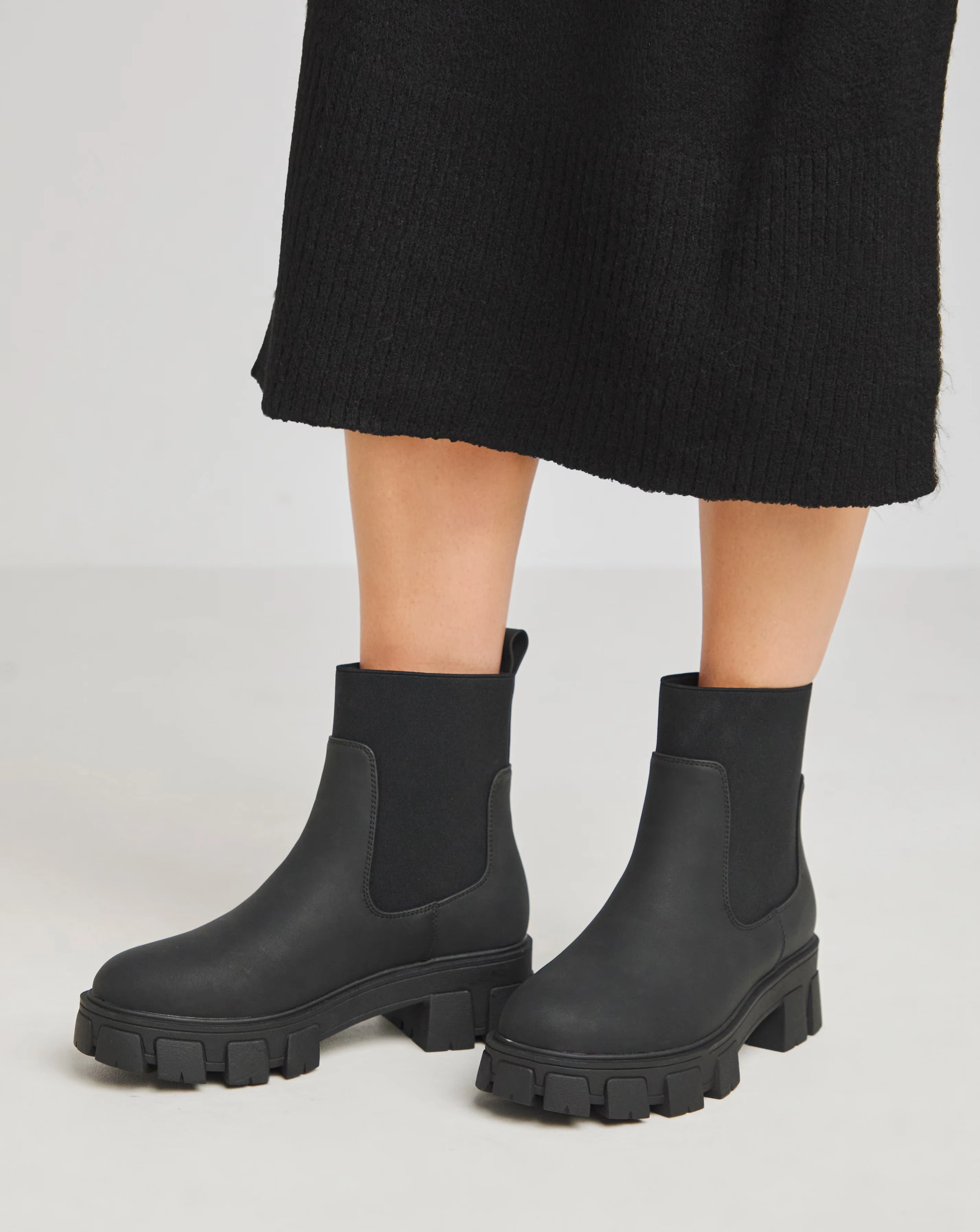 172754-bryony-lug-sole-ankle-chelsea-boots-extra-wide-eee-fit-1.jpg