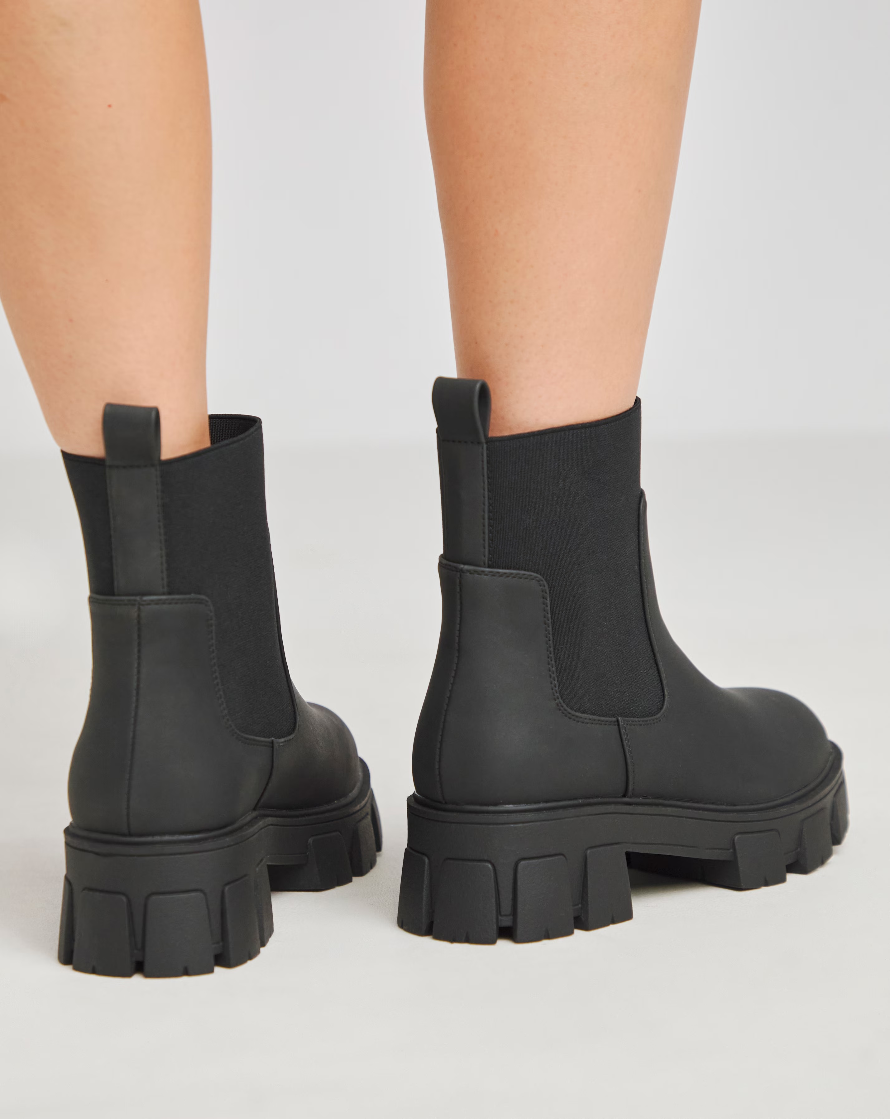 172754-bryony-lug-sole-ankle-chelsea-boots-extra-wide-eee-fit-1.jpg