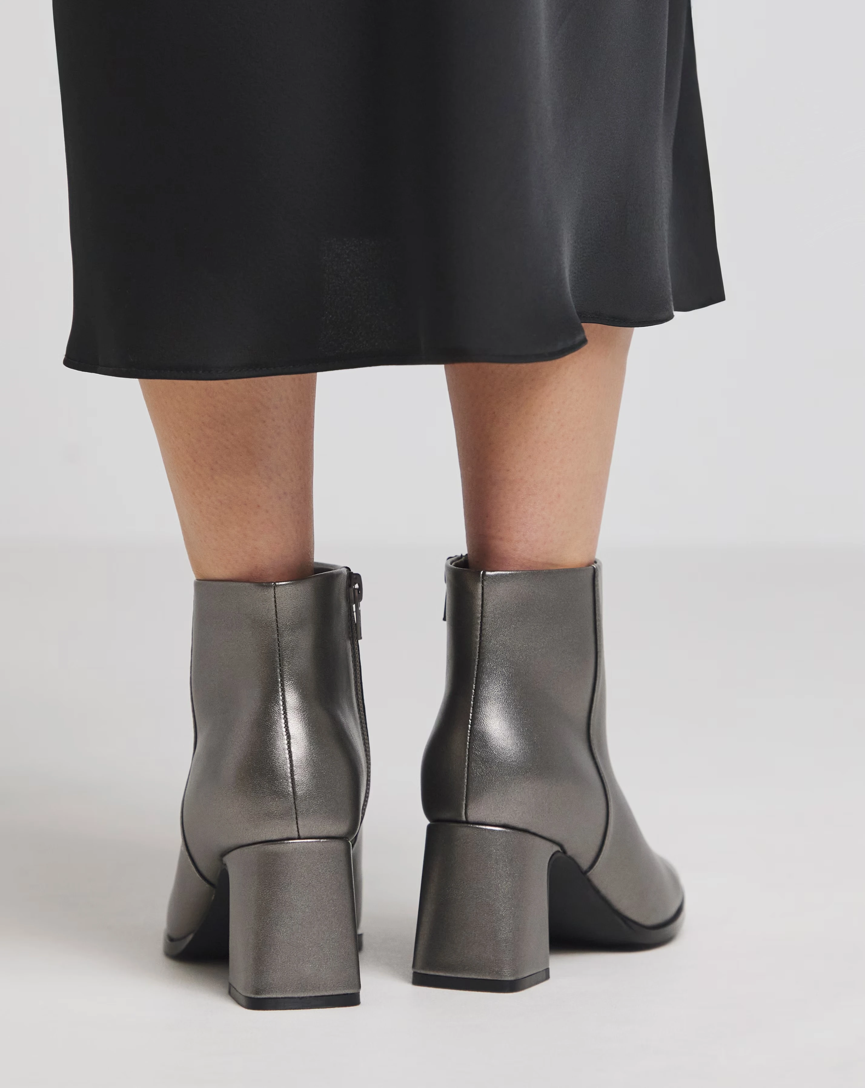 172910-loise-block-heel-ankle-boots-extra-wide-eee-fit-1.jpg