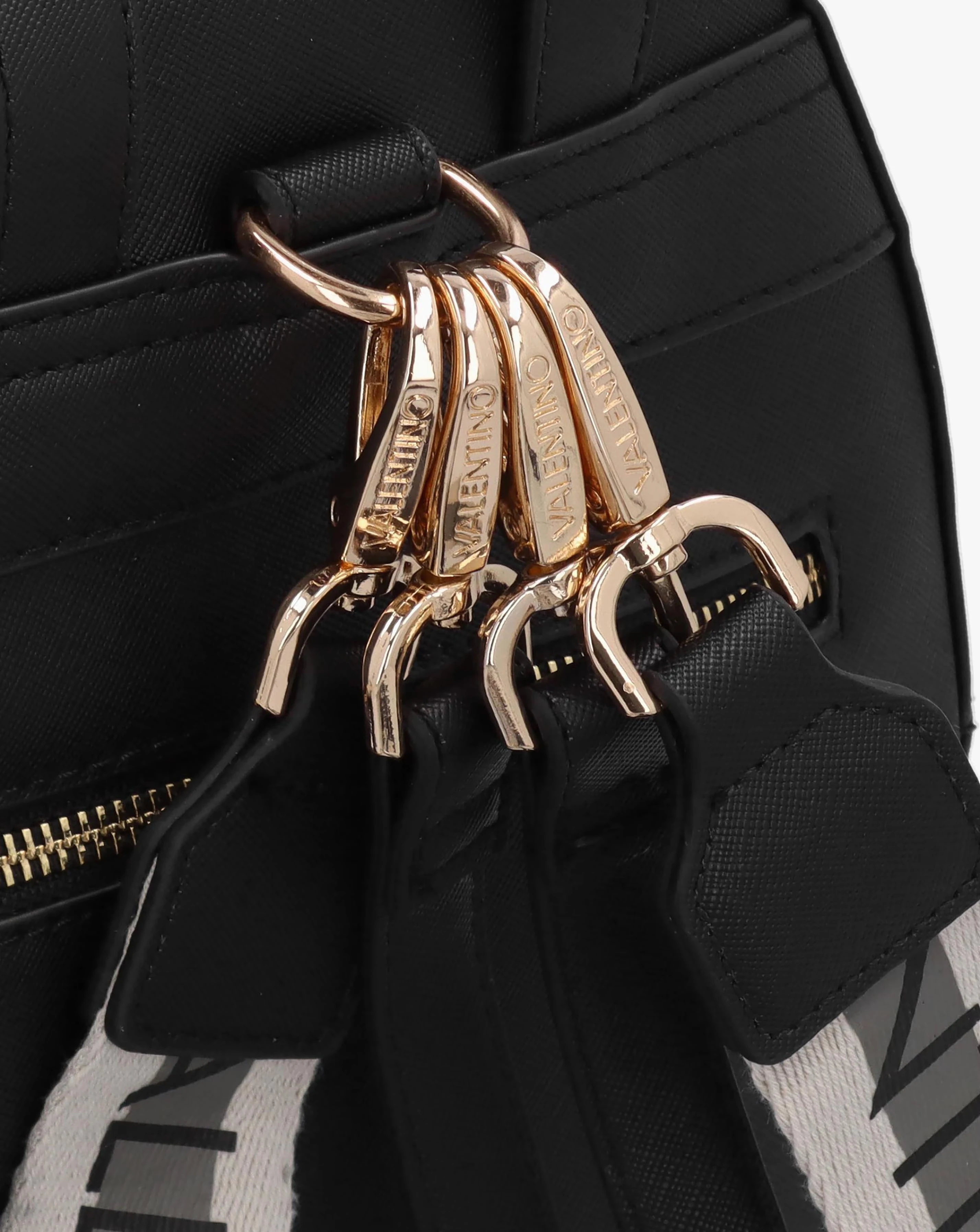 173774-valentino-bags-zero-black-backpack-1.webp