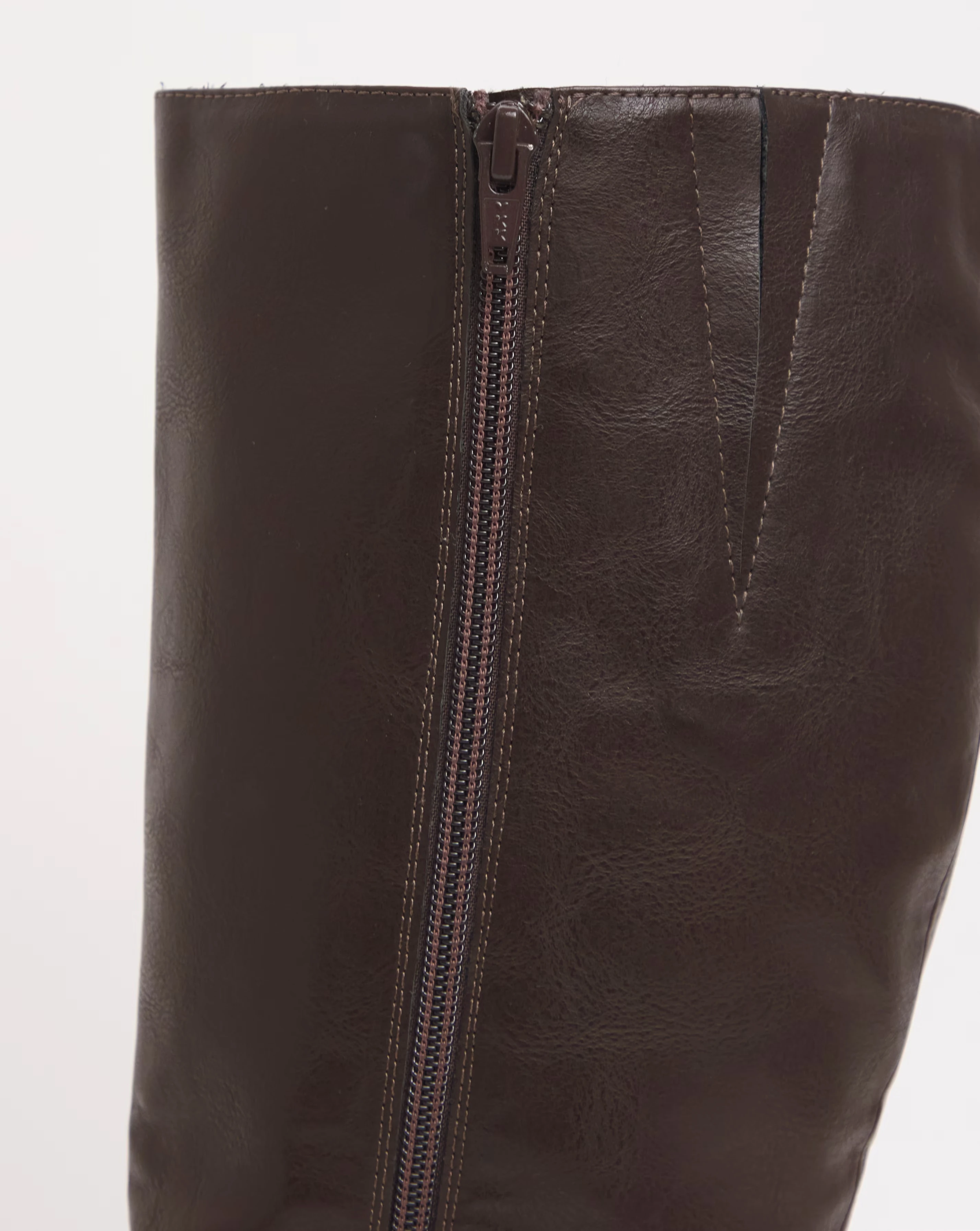 174082-eden-buckle-detail-knee-high-boots-extra-wide-eee-fit-super-curvy-calf-1.webp