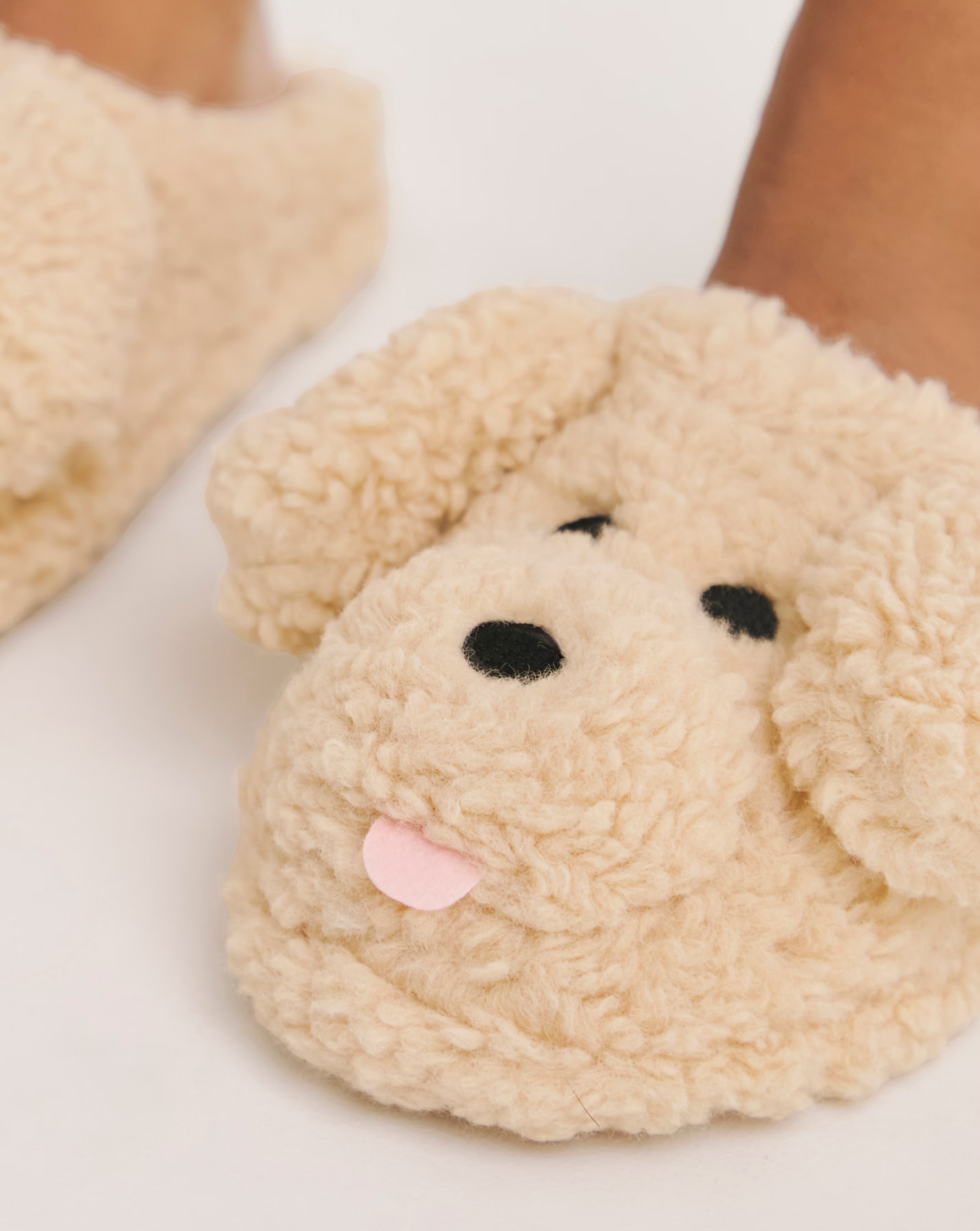 174230-vinny-dog-novelty-mule-slippers-wide-fit-e–1.jpg