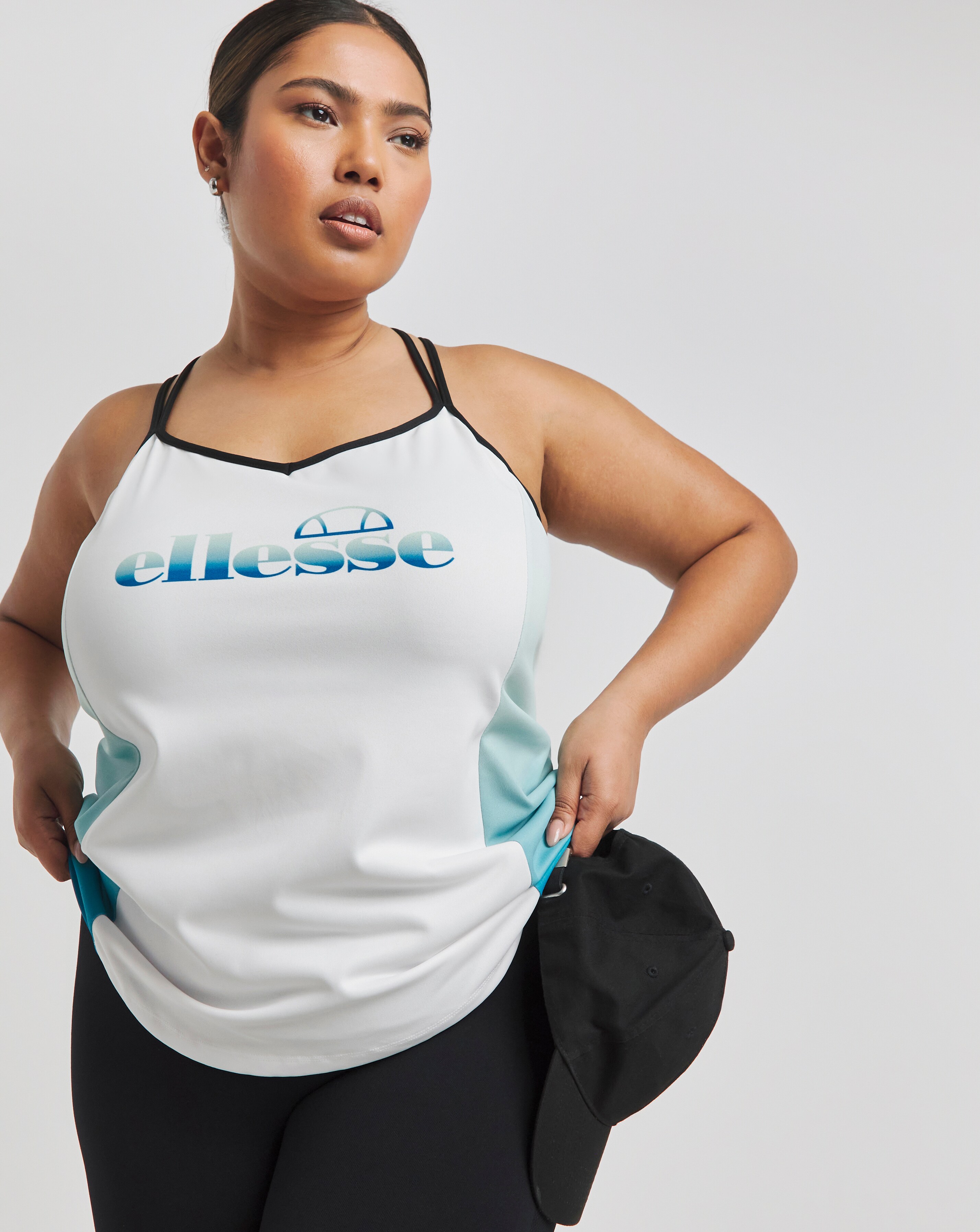 ellesse Palla Vest Ombre Logo Print T-Shirt 1 175417-ellesse-palla-vest-ombre-logo-print-t-shirt-1.jpg