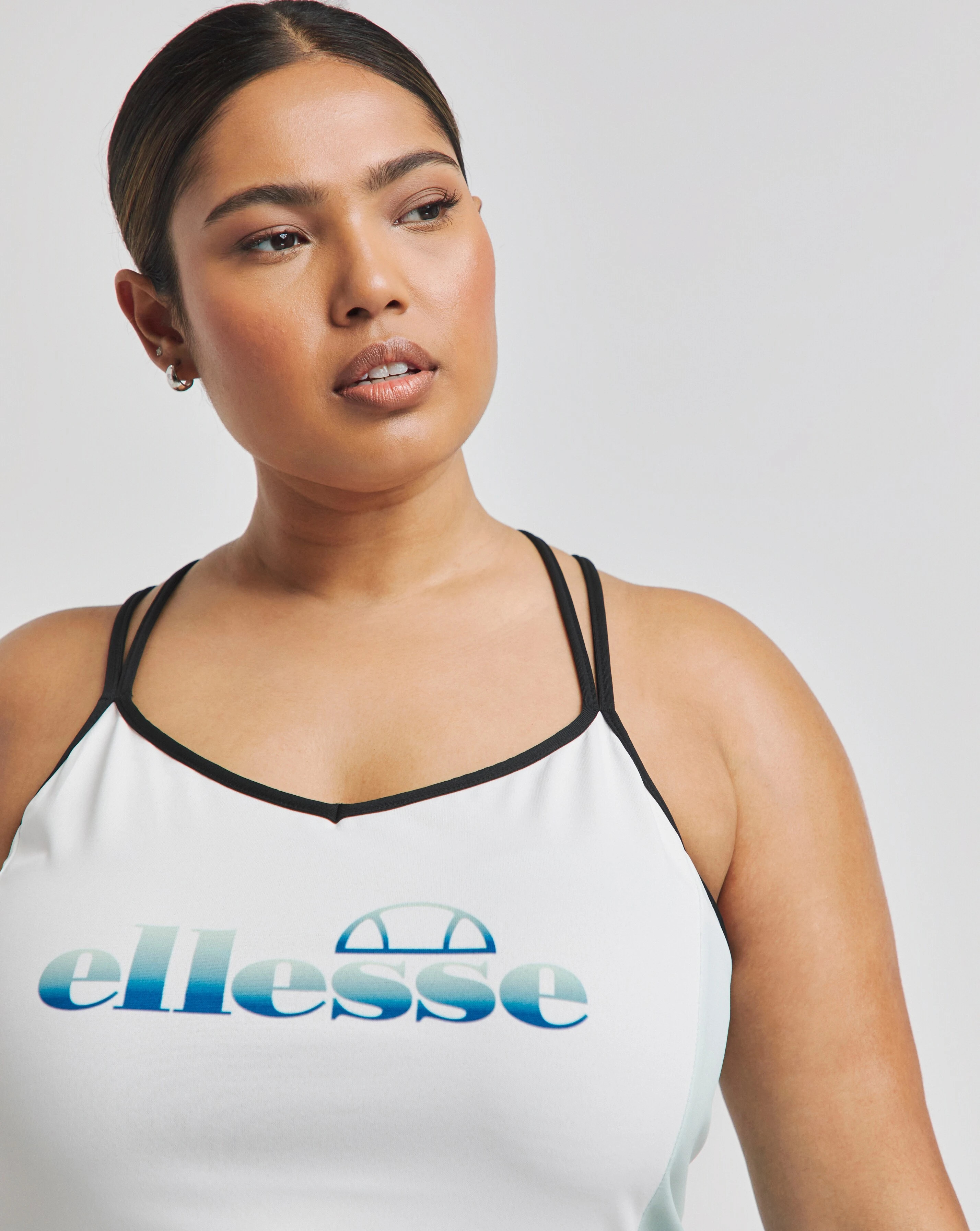 175417-ellesse-palla-vest-ombre-logo-print-t-shirt-1.jpg
