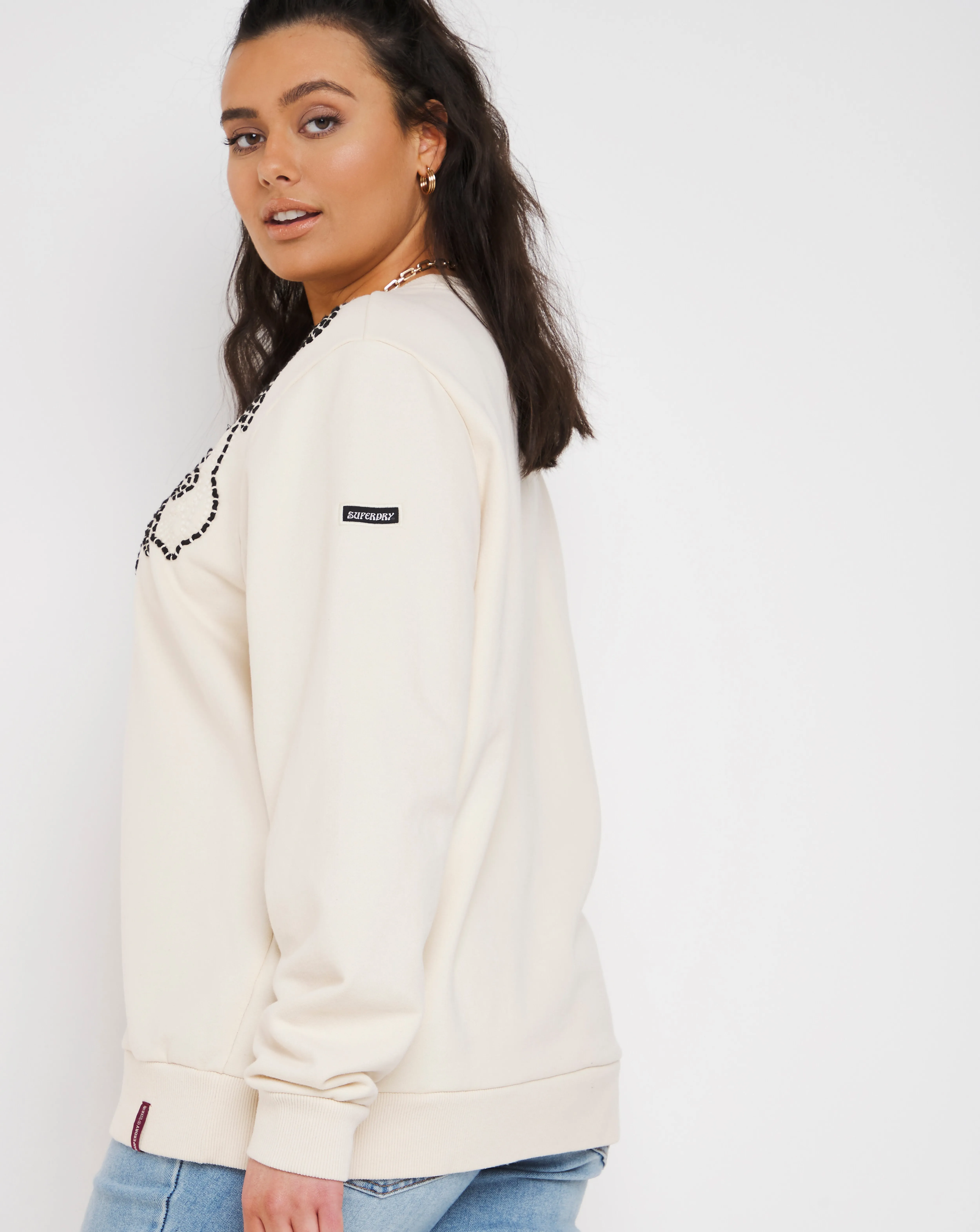 175741-superdry-bohemian-crafted-sweatshirt-1.webp