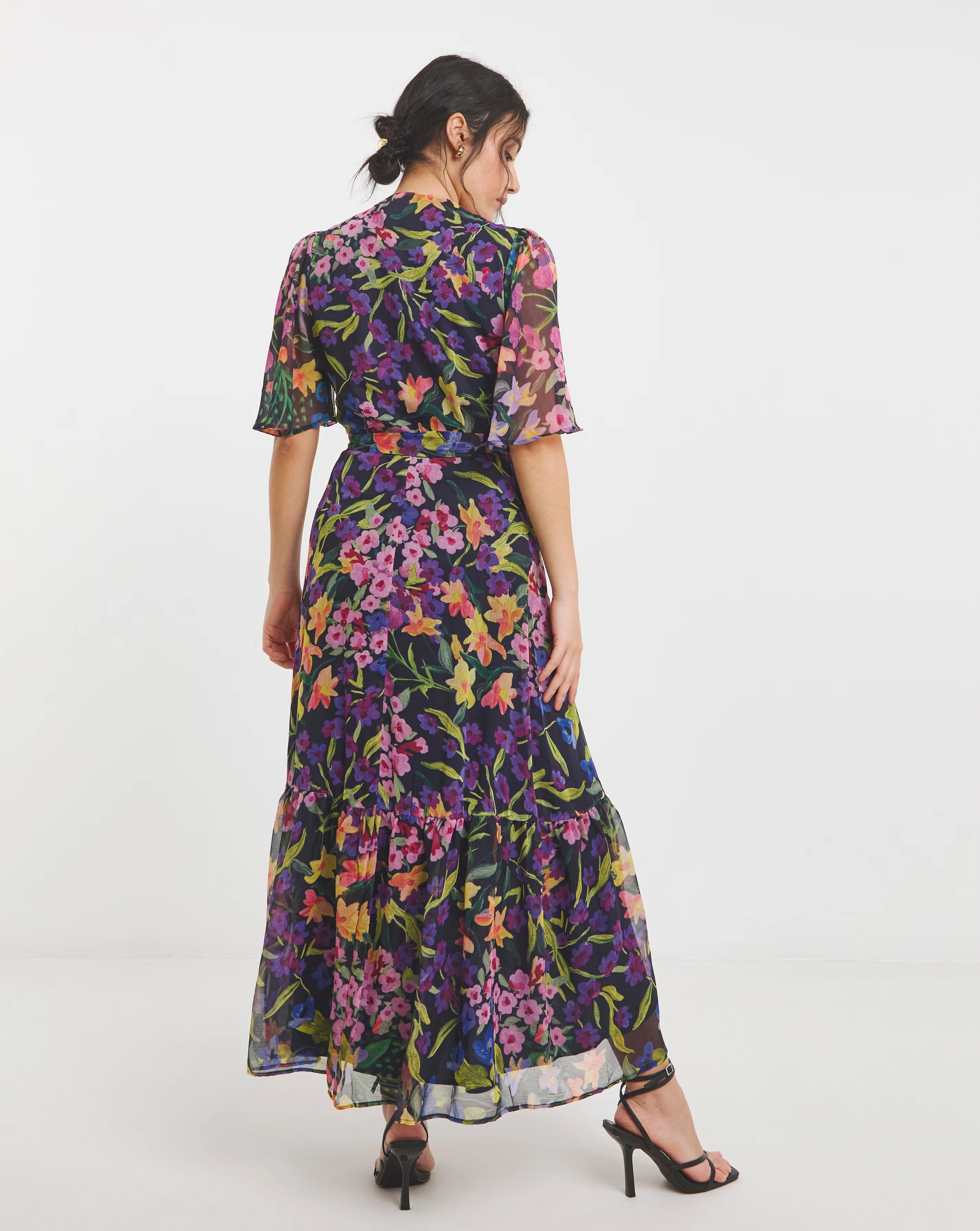 176484-hope-amp-ivy-nesta-maxi-wrap-dress-1.webp