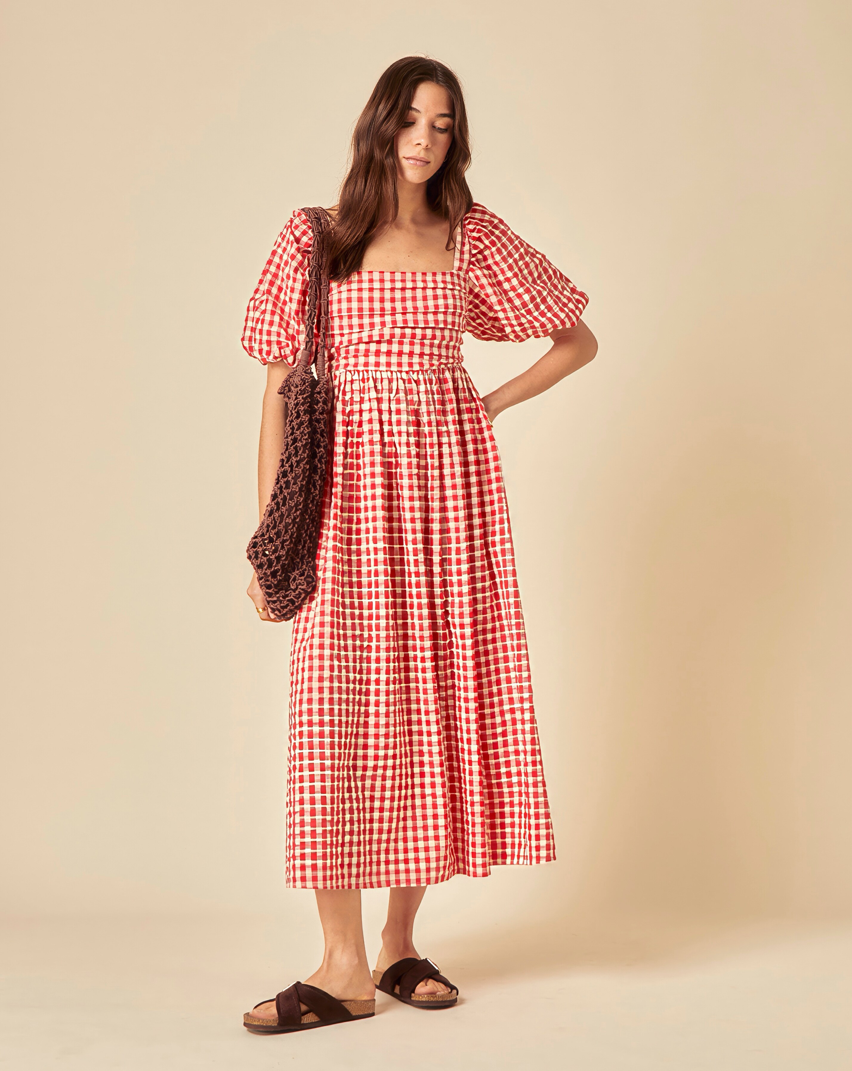 177011-nobody-x27-s-child-nova-midi-dress-red-gingham-1.webp