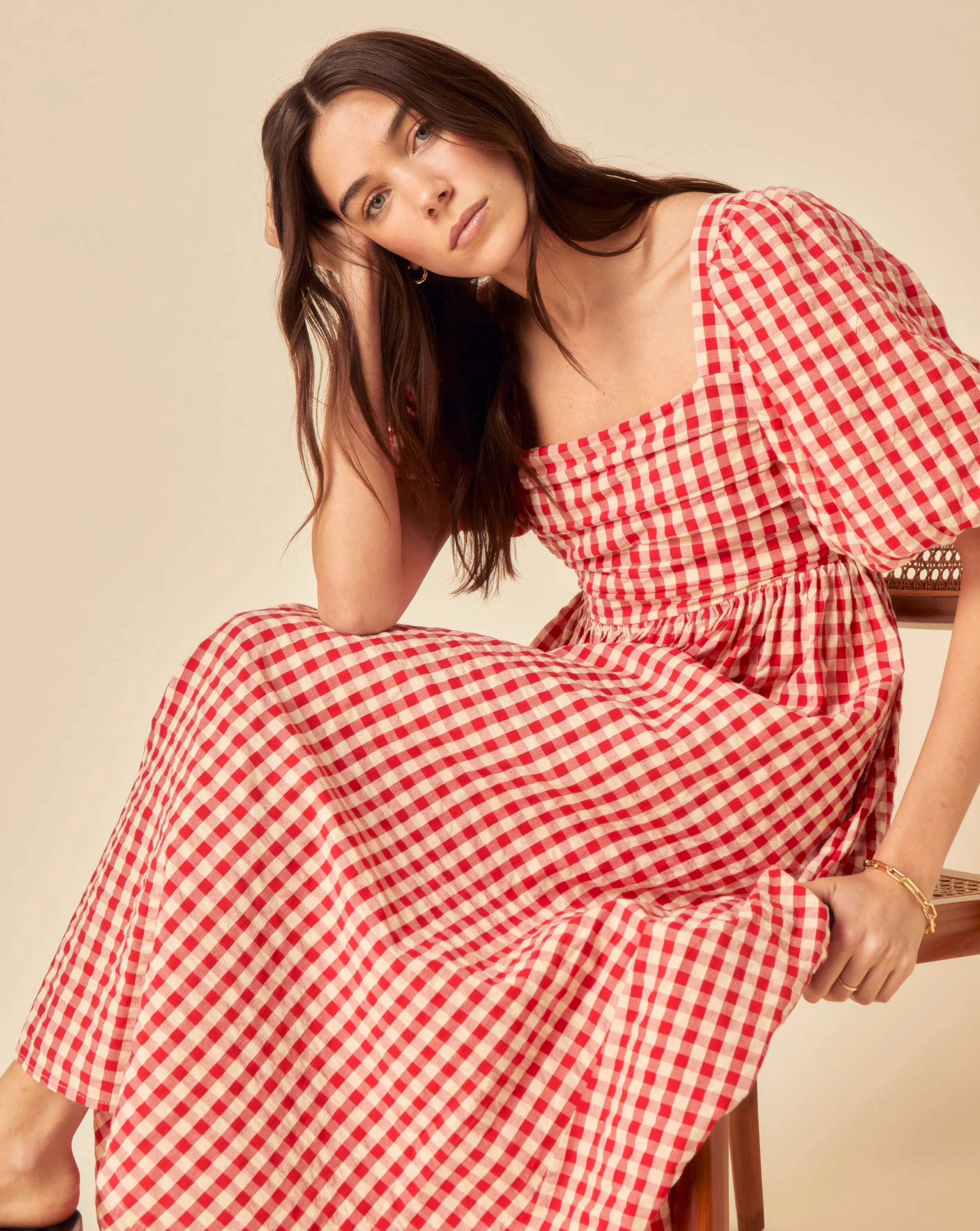 177011-nobody-x27-s-child-nova-midi-dress-red-gingham-1.webp