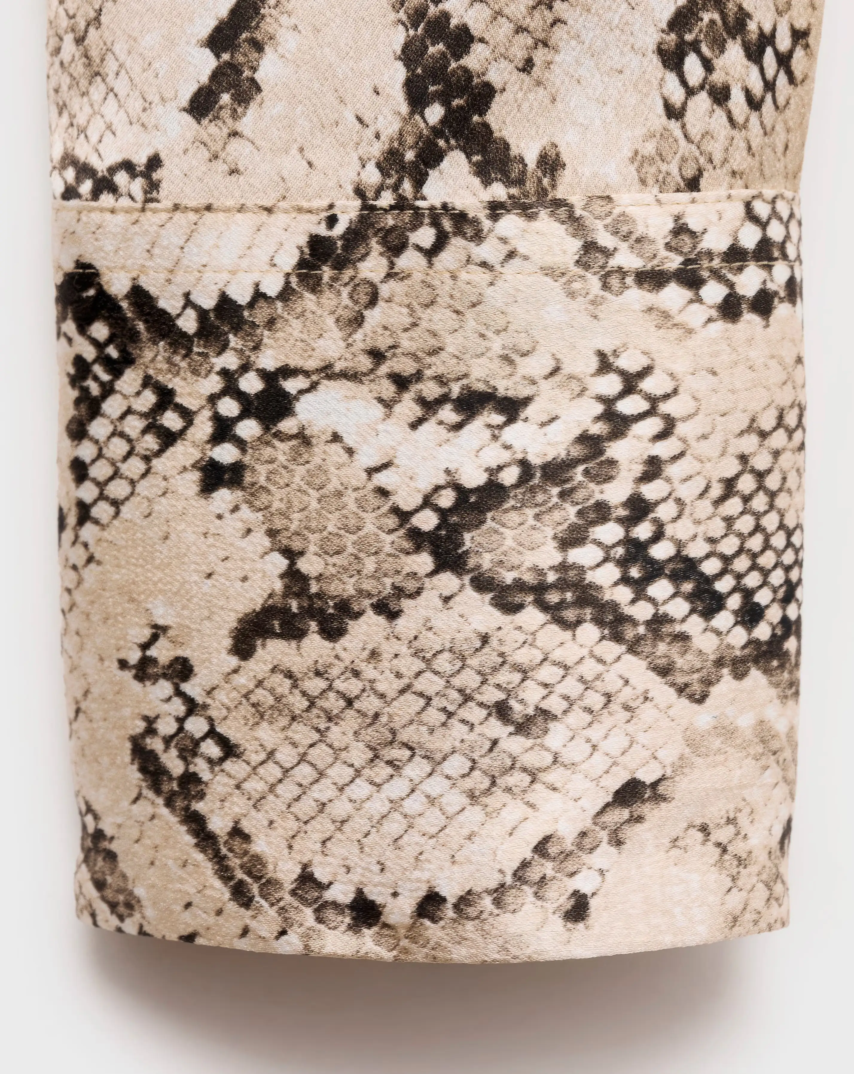 177563-mango-ideale-snake-print-shirt-1.webp