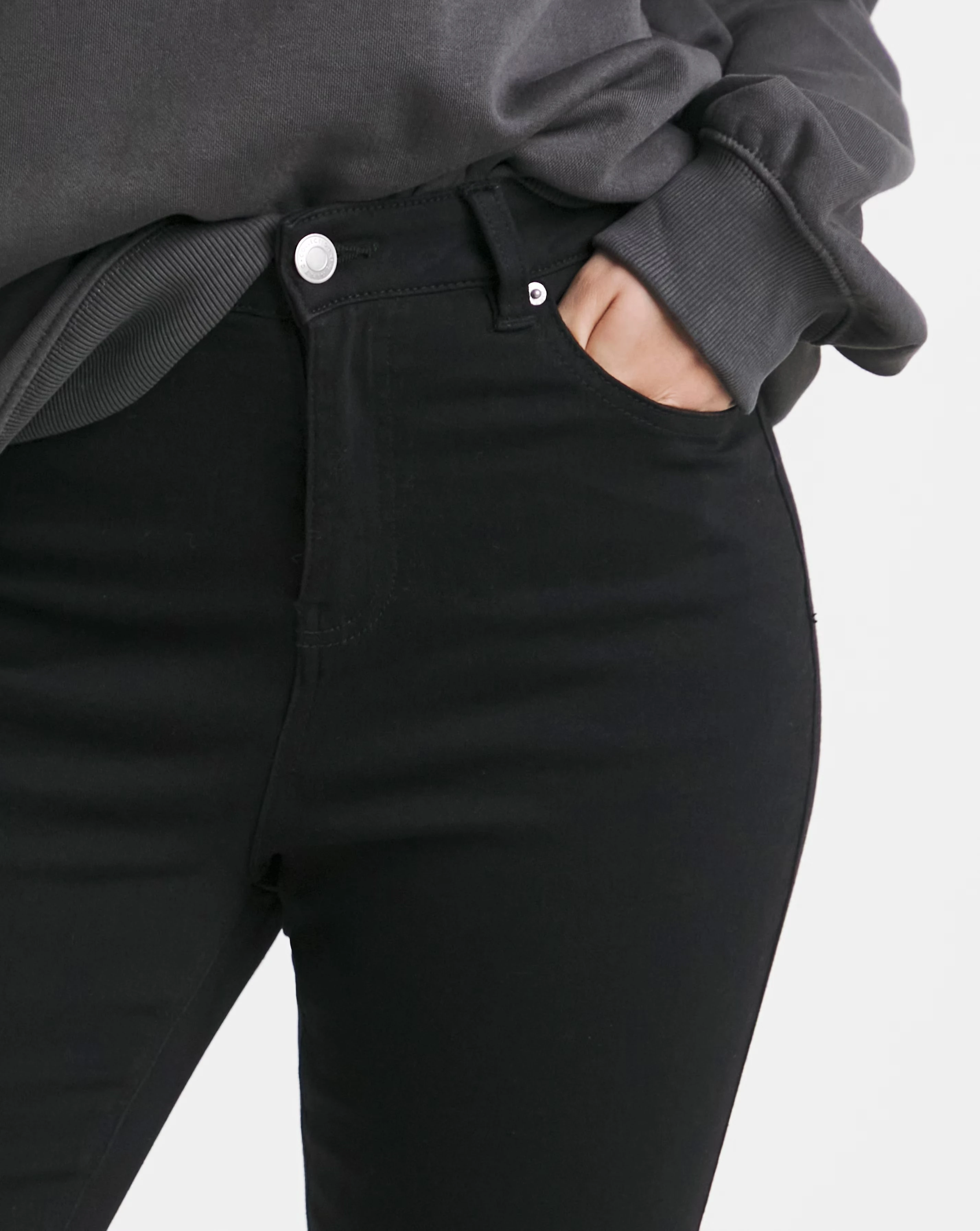 179072-black-highwaist-super-stretch-skinny-jeans-1.jpg
