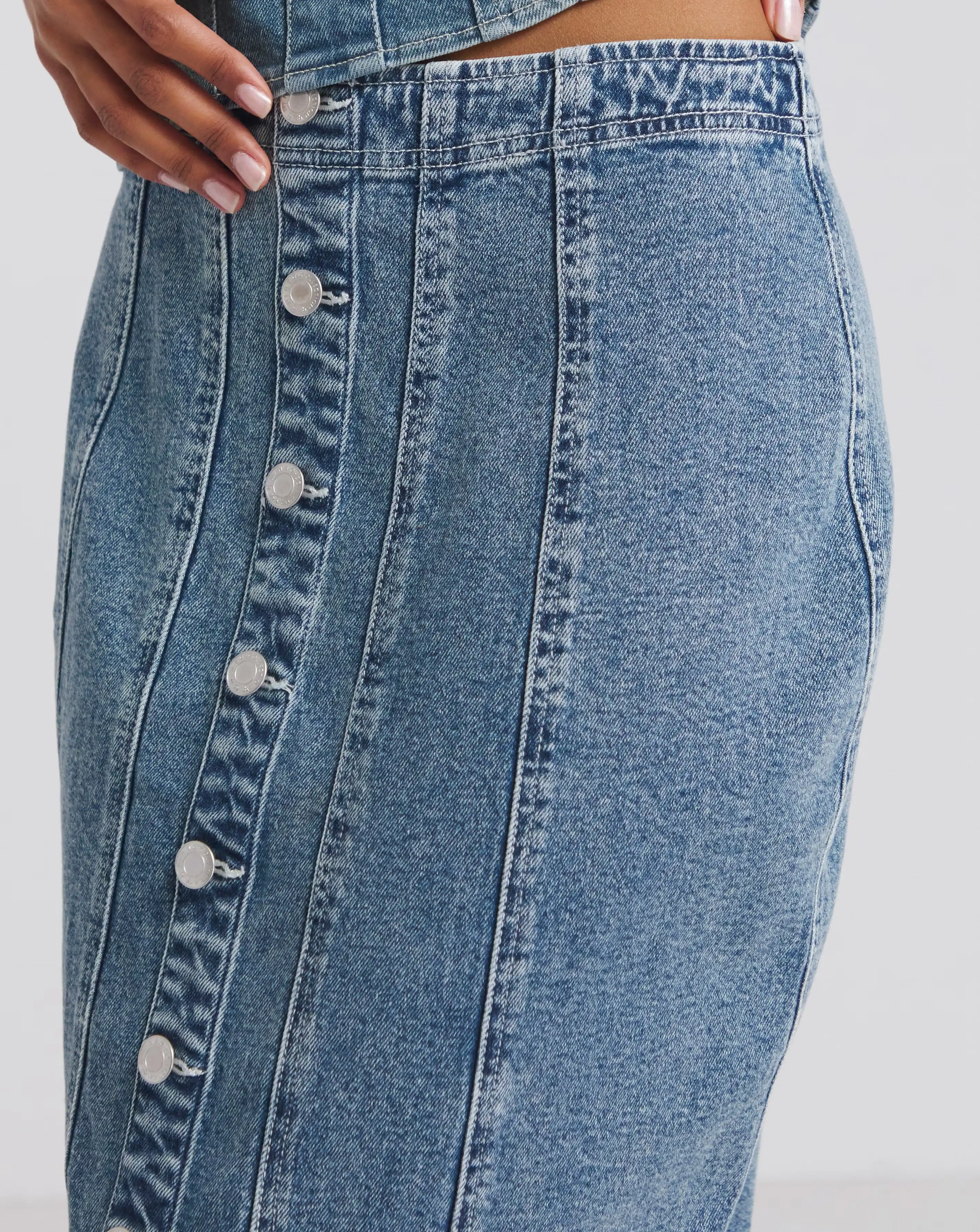 180575-simply-be-y2k-dark-wash-seamed-detail-denim-maxi-skirt-coord-1.jpg
