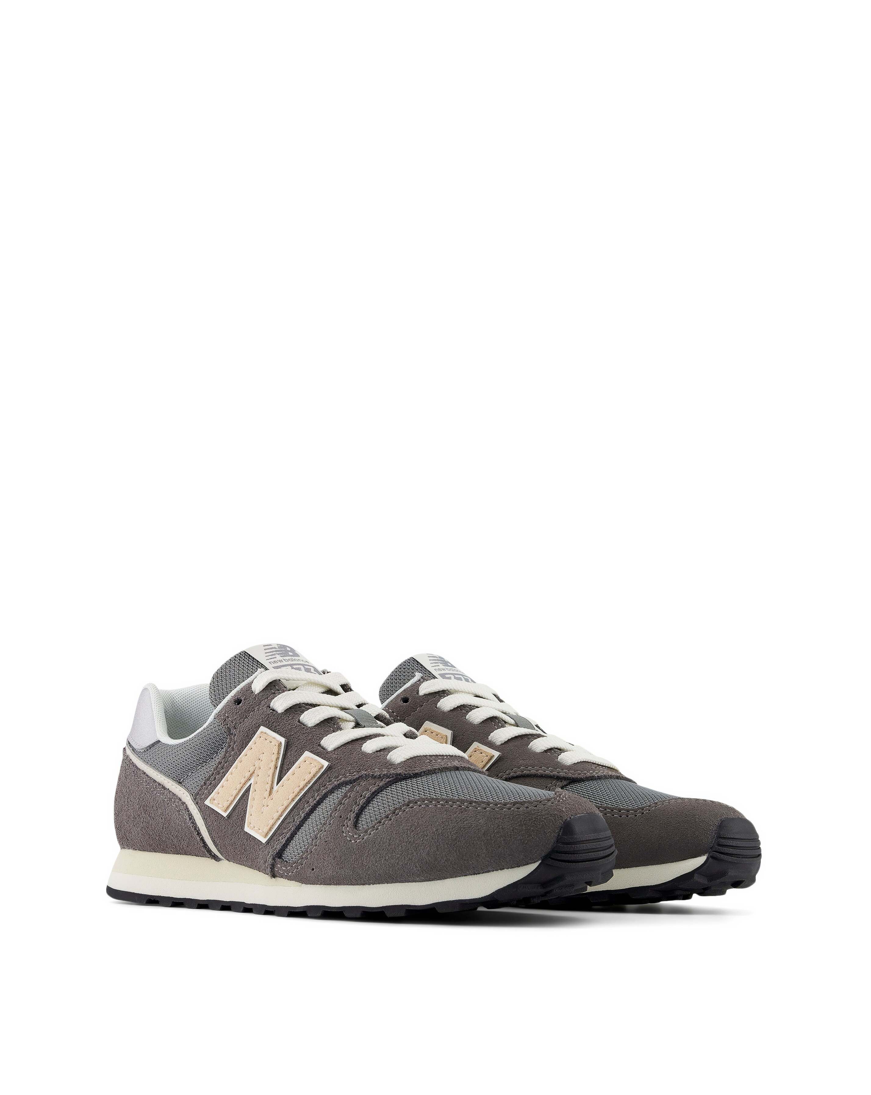 18408-new-balance-373-trainers-1.jpg