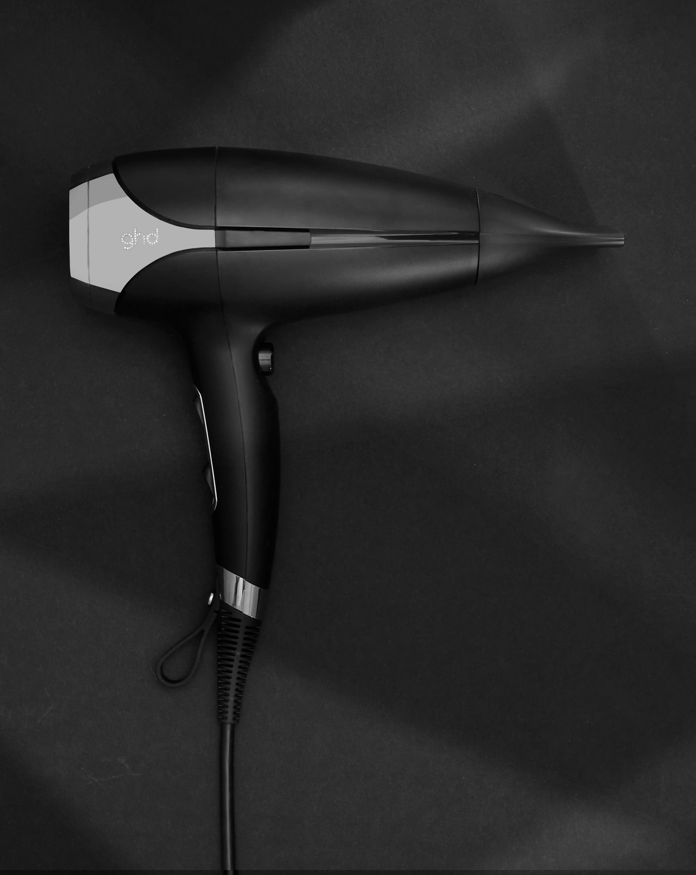 18422-ghd-helios-professional-hairdryer-black-1.webp