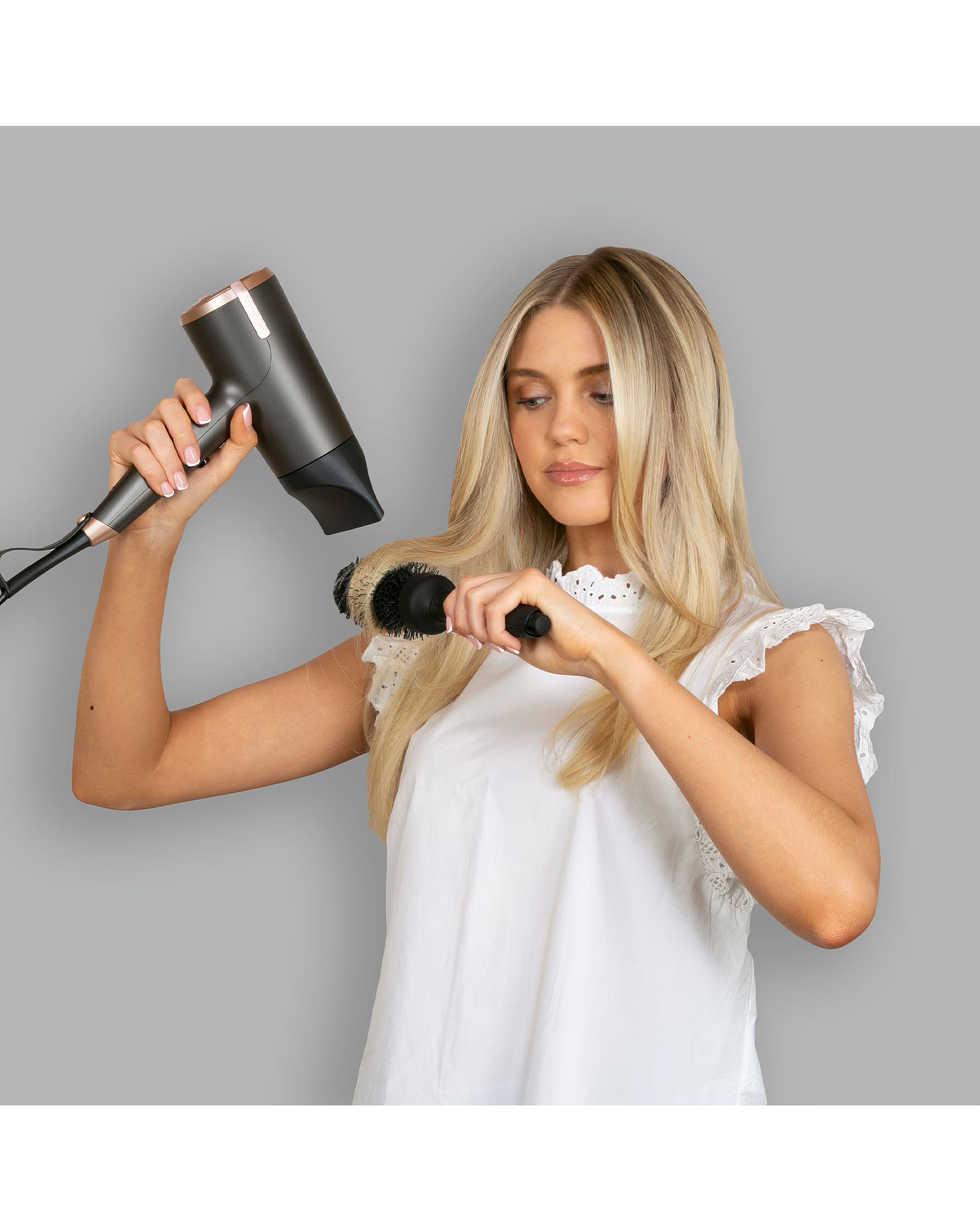 18433-remington-one-dry-amp-style-hair-dryer-with-diffuser-and-flyaway-attachment-d6077-1.jpg