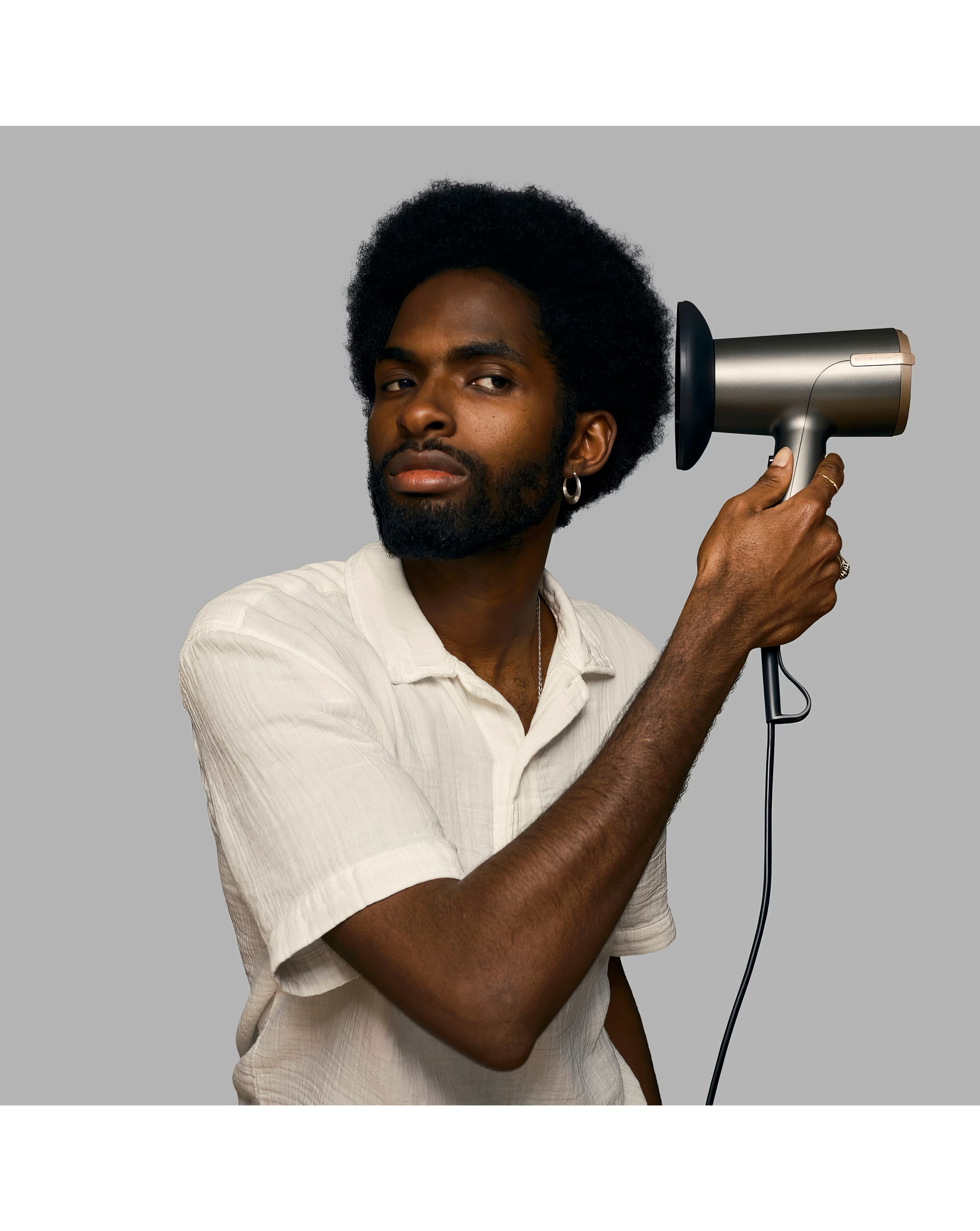 18433-remington-one-dry-amp-style-hair-dryer-with-diffuser-and-flyaway-attachment-d6077-1.jpg